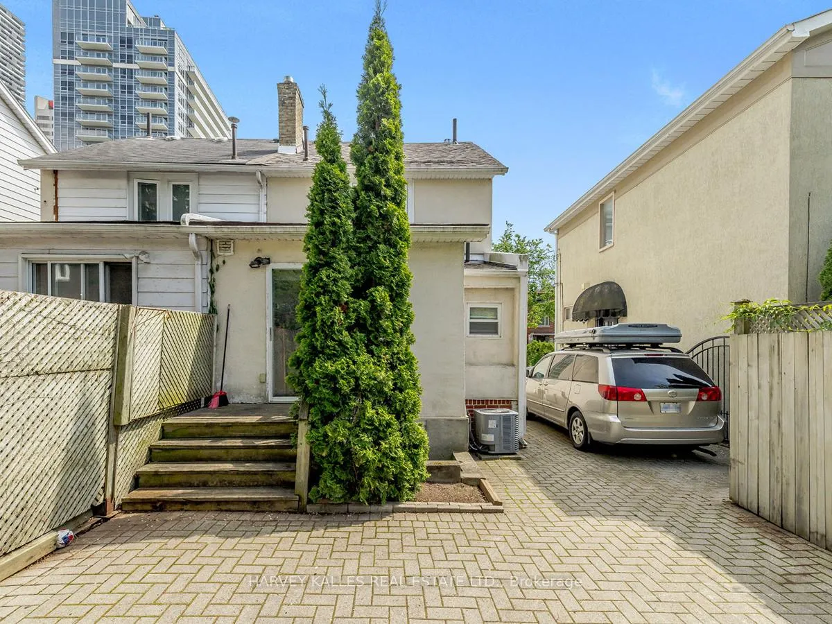 Photo 16 of 86 Helendale Avenue, Toronto, Yonge-Eglinton — HOMEH