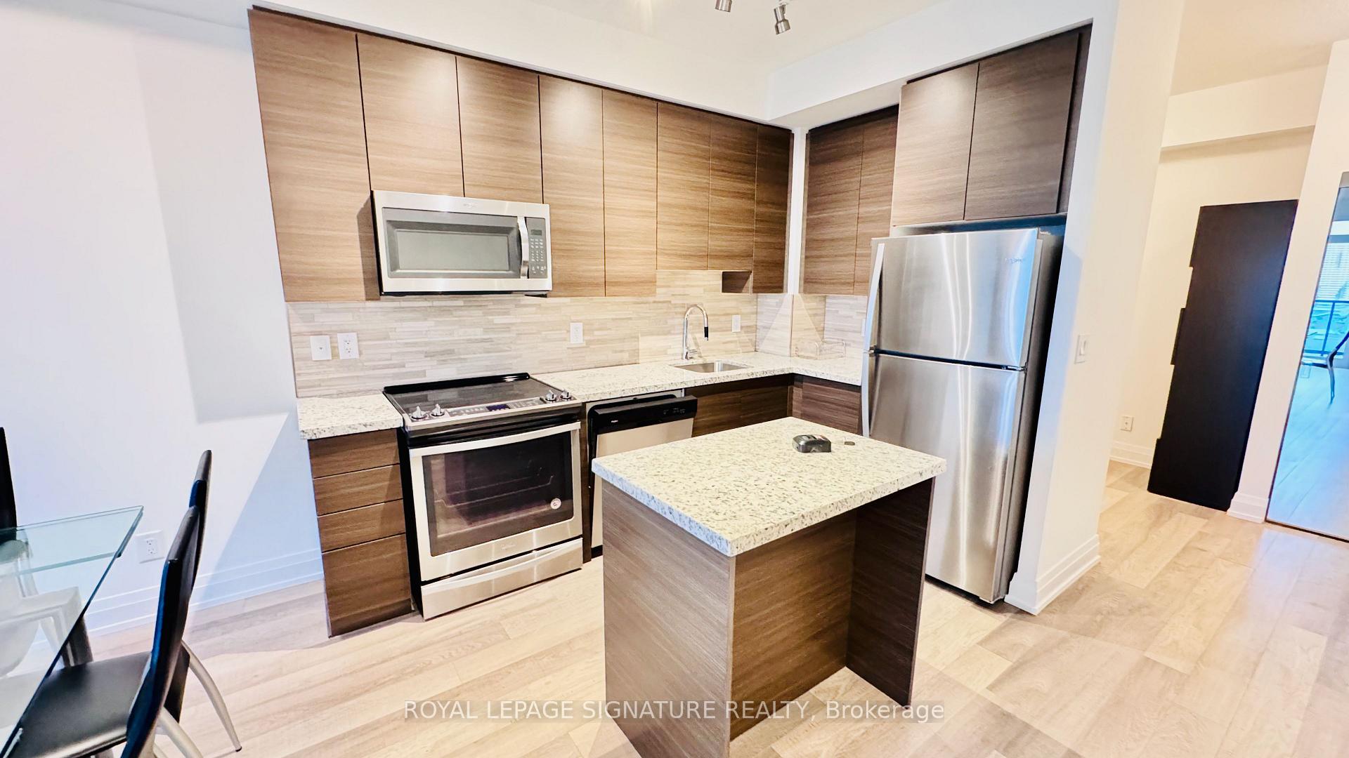 Photo 5 of Unit 2206, 3600 Hwy 7, Vaughan, Vaughan Corporate Centre — HOMEH