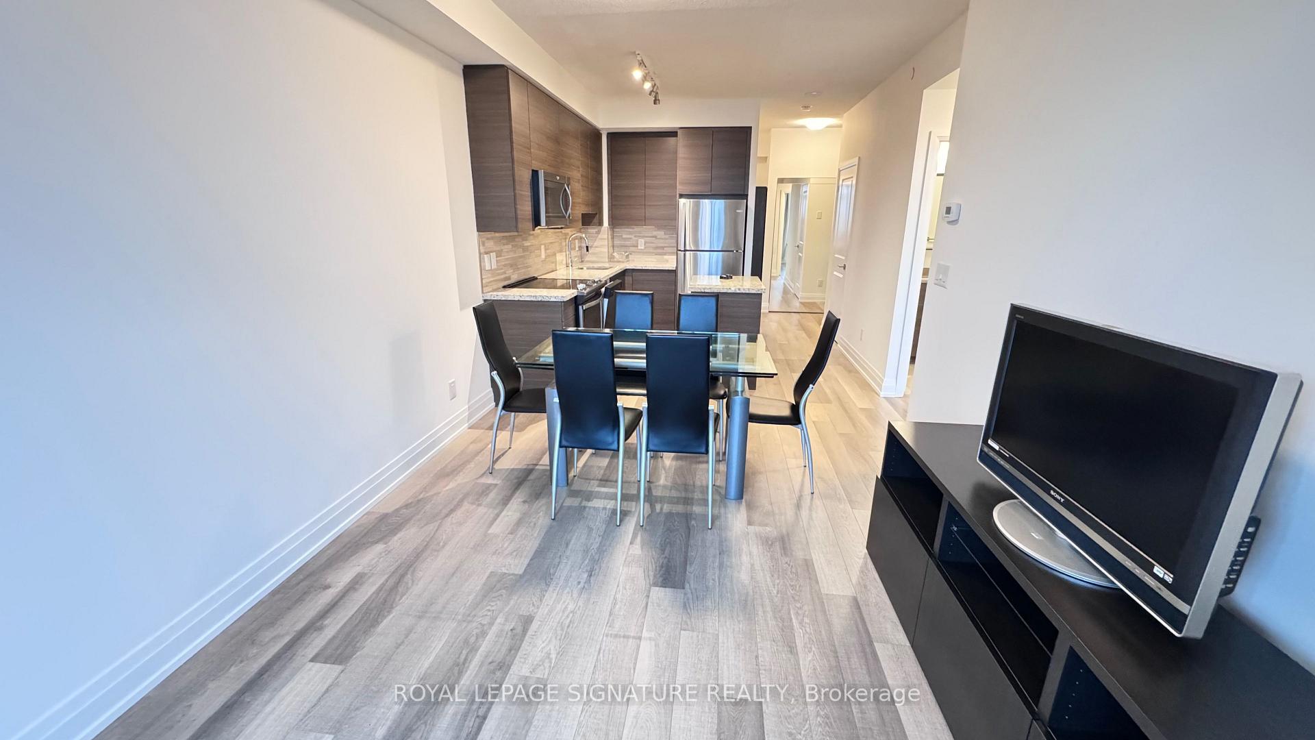 Photo 9 of Unit 2206, 3600 Hwy 7, Vaughan, Vaughan Corporate Centre — HOMEH