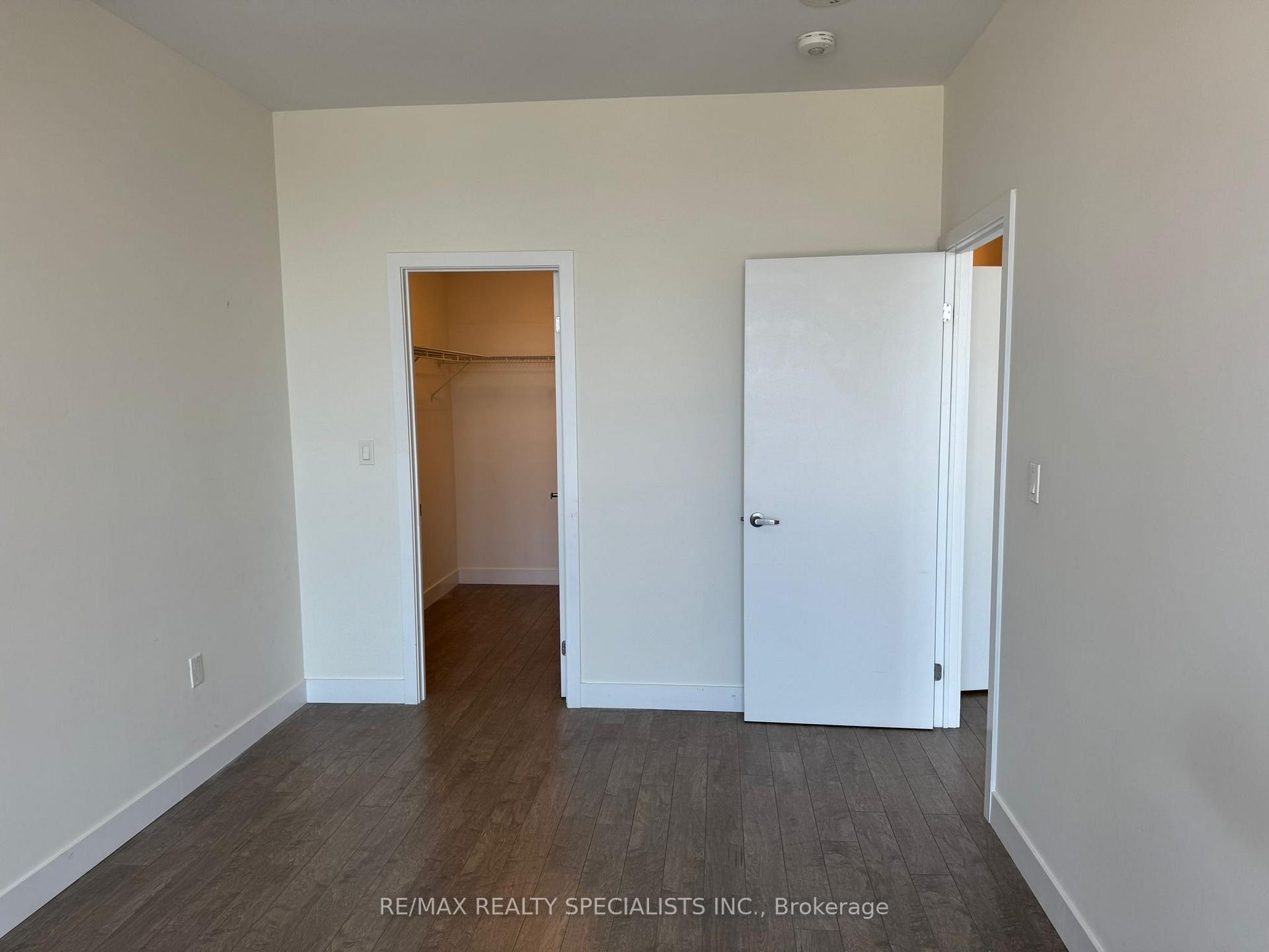 Photo 4 of Unit 1410, 100 Garment Street N, Kitchener, City Commercial Core — HOMEH