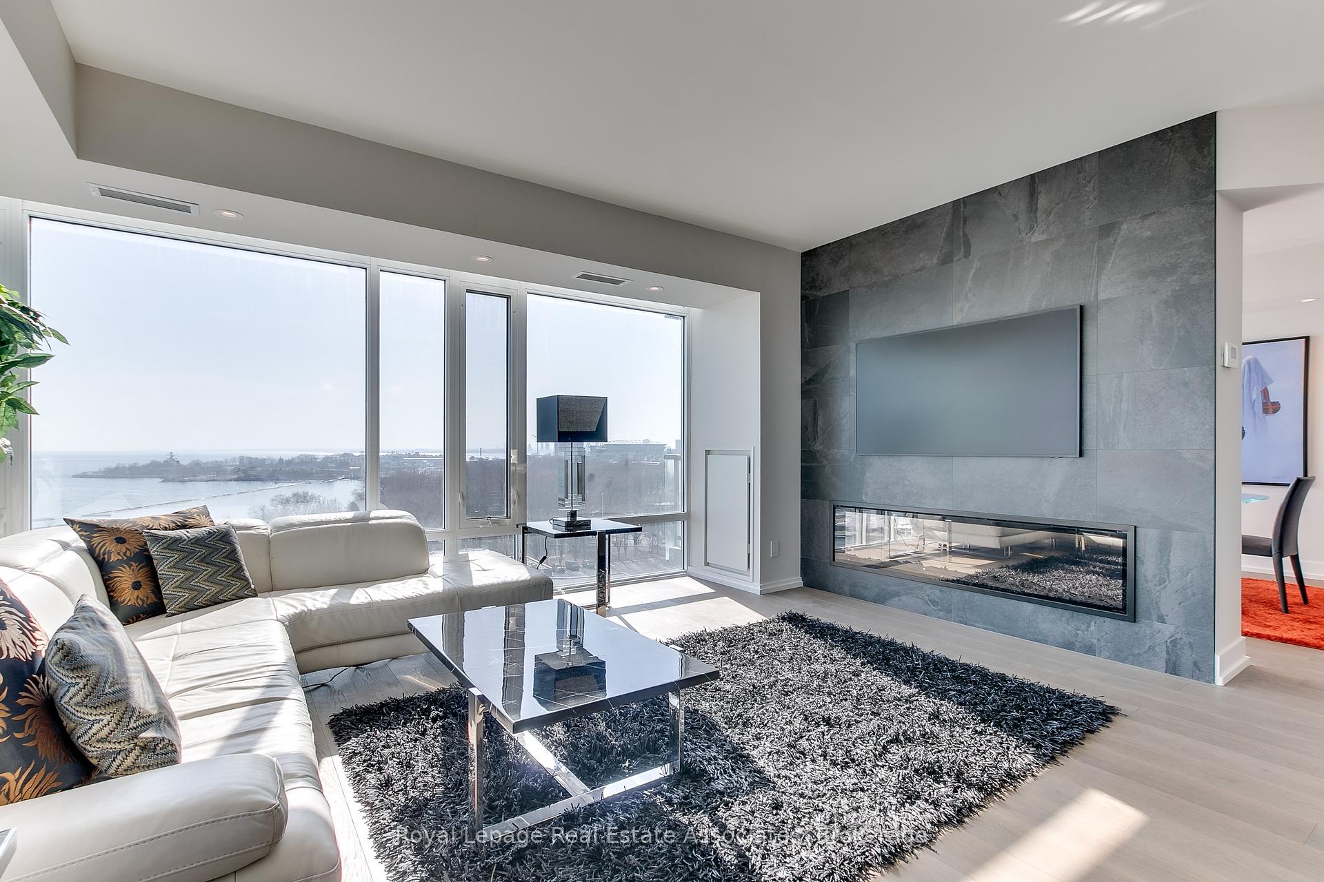 Photo 13 of Unit 1002, 90 Stadium Road, Toronto, Niagara — HOMEH