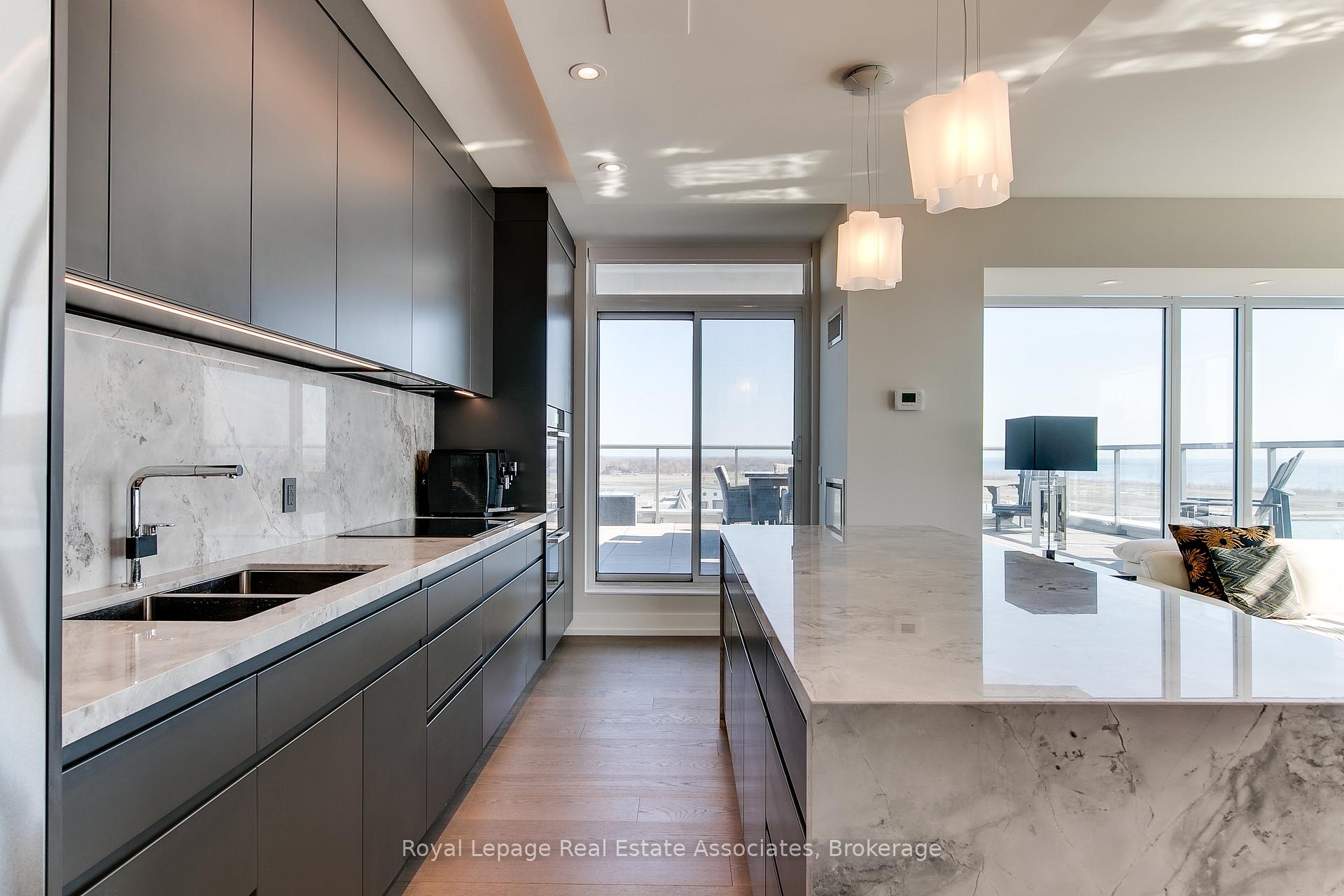 Photo 18 of Unit 1002, 90 Stadium Road, Toronto, Niagara — HOMEH