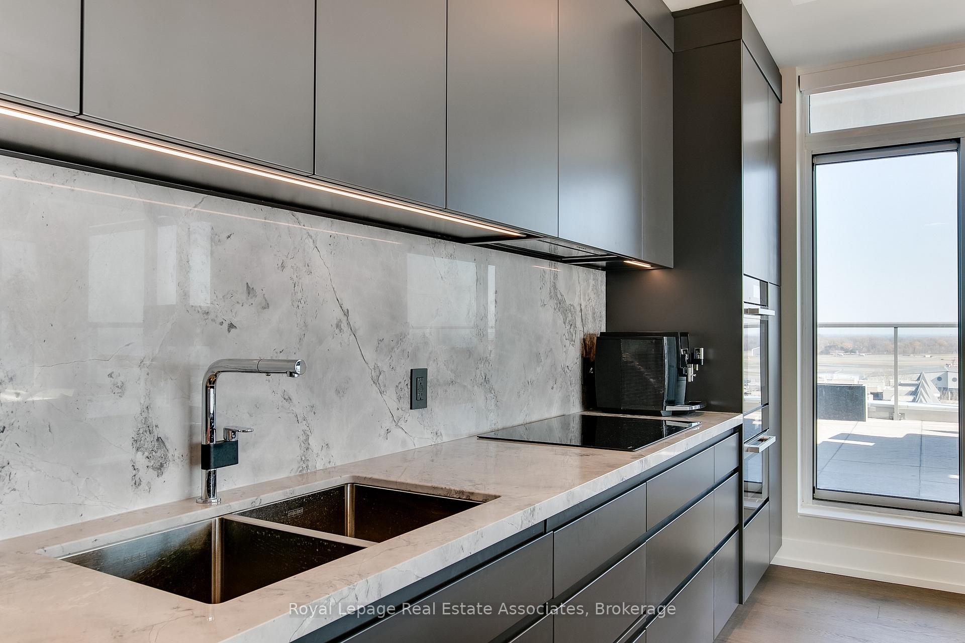 Photo 23 of Unit 1002, 90 Stadium Road, Toronto, Niagara — HOMEH