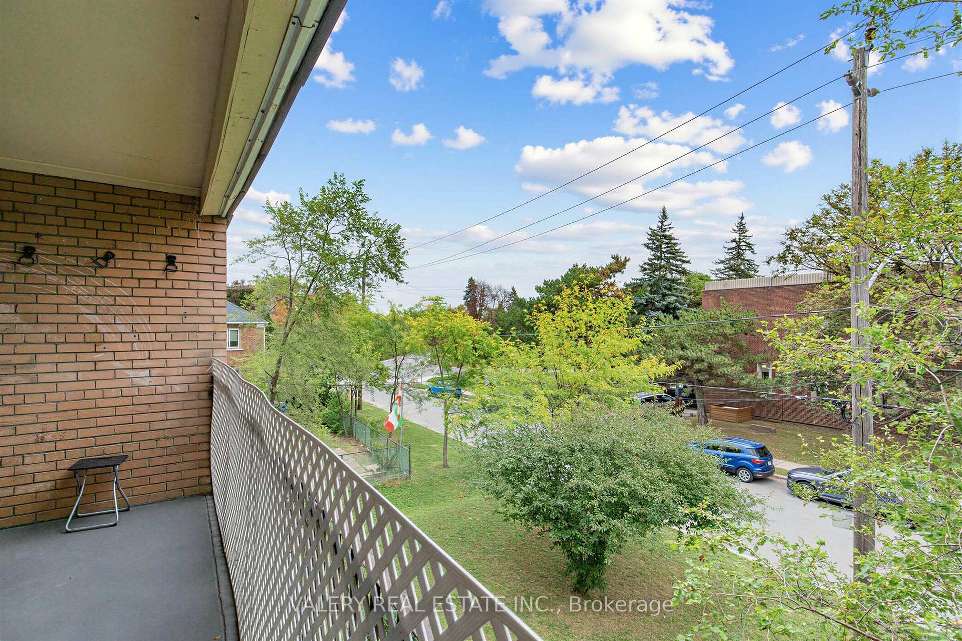 Photo 13 of Unit 5, 12 Westgate Boulevard, Toronto, Bedford Park-Nortown — HOMEH