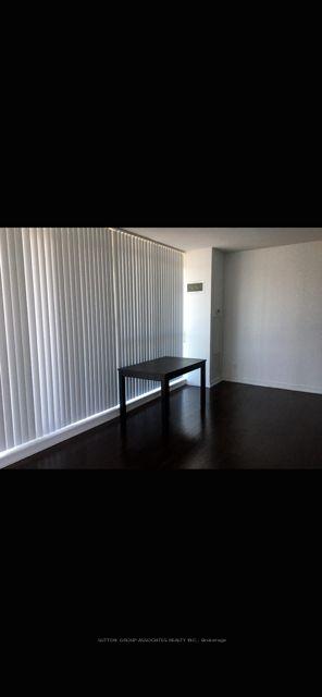 Photo 7 of Unit 2411, 770 Bay Street, Toronto, Bay Street Corridor — HOMEH