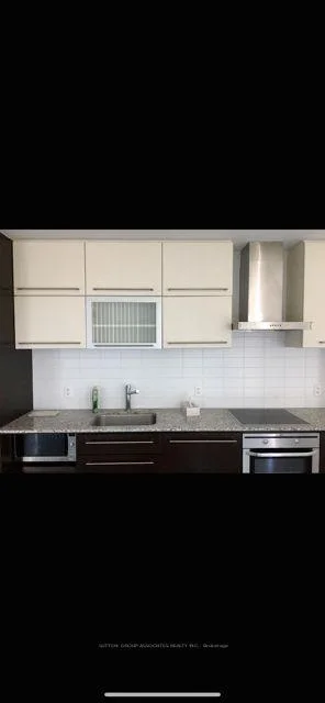 Photo 23 of Unit 2411, 770 Bay Street, Toronto, Bay Street Corridor — HOMEH
