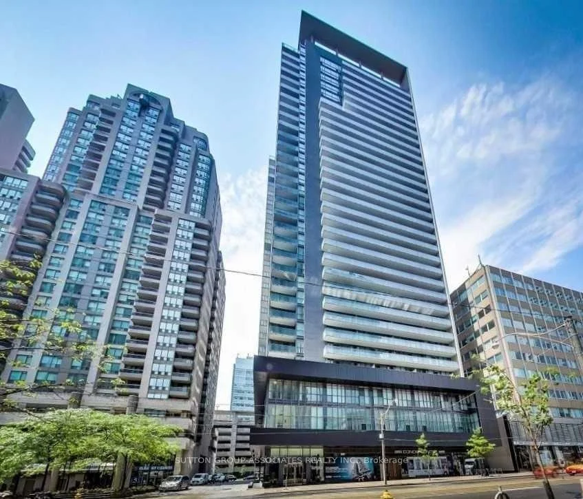 Photo 5 of Unit 2411, 770 Bay Street, Toronto, Bay Street Corridor — HOMEH