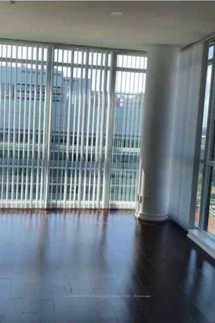 Photo 9 of Unit 2411, 770 Bay Street, Toronto, Bay Street Corridor — HOMEH