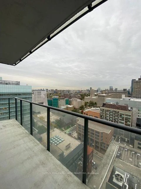 Photo 13 of Unit 2411, 770 Bay Street, Toronto, Bay Street Corridor — HOMEH