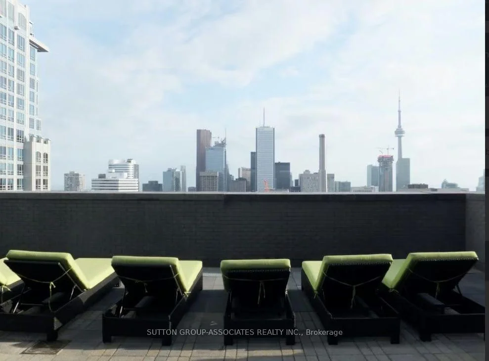 Photo 26 of Unit 2411, 770 Bay Street, Toronto, Bay Street Corridor — HOMEH