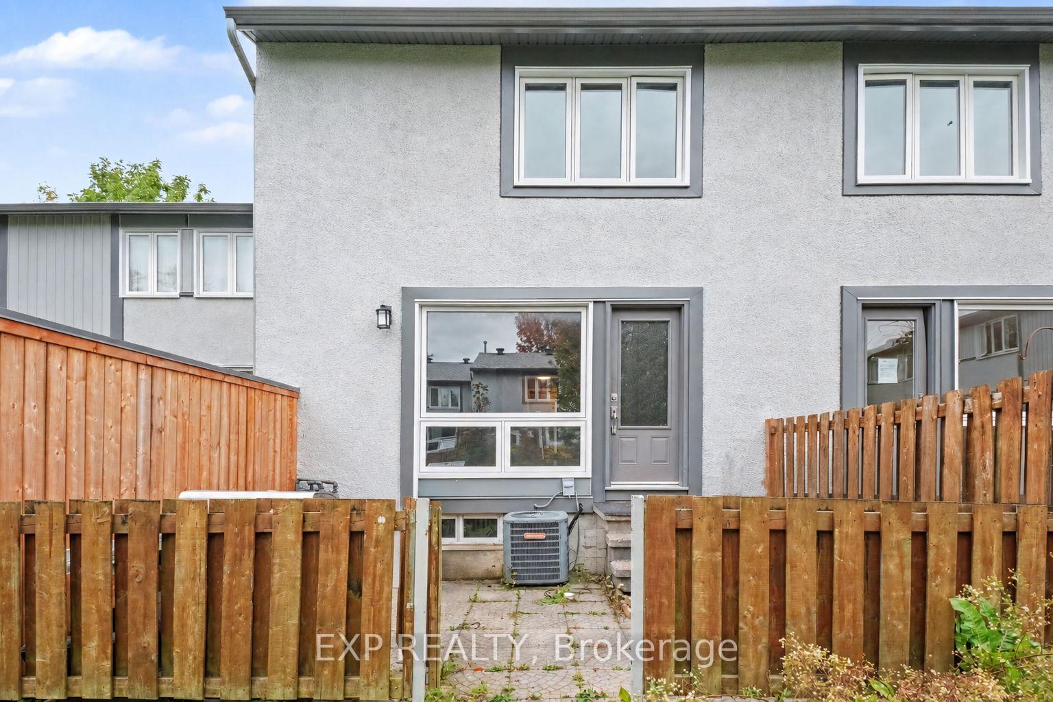 Photo 29 of Unit D, 32 Benlea Drive, Ottawa, Pineglen — HOMEH
