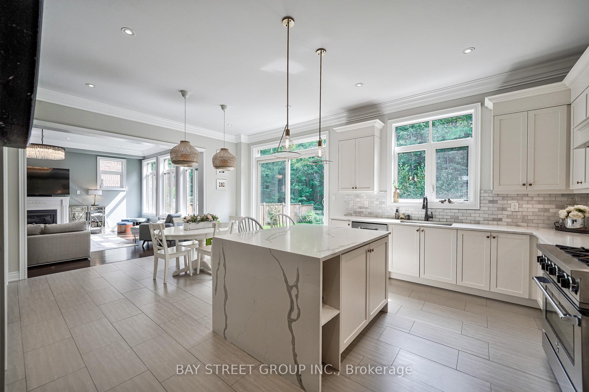 Photo 14 of 23 Trail Boulevard, Springwater, Centre Vespra — HOMEH
