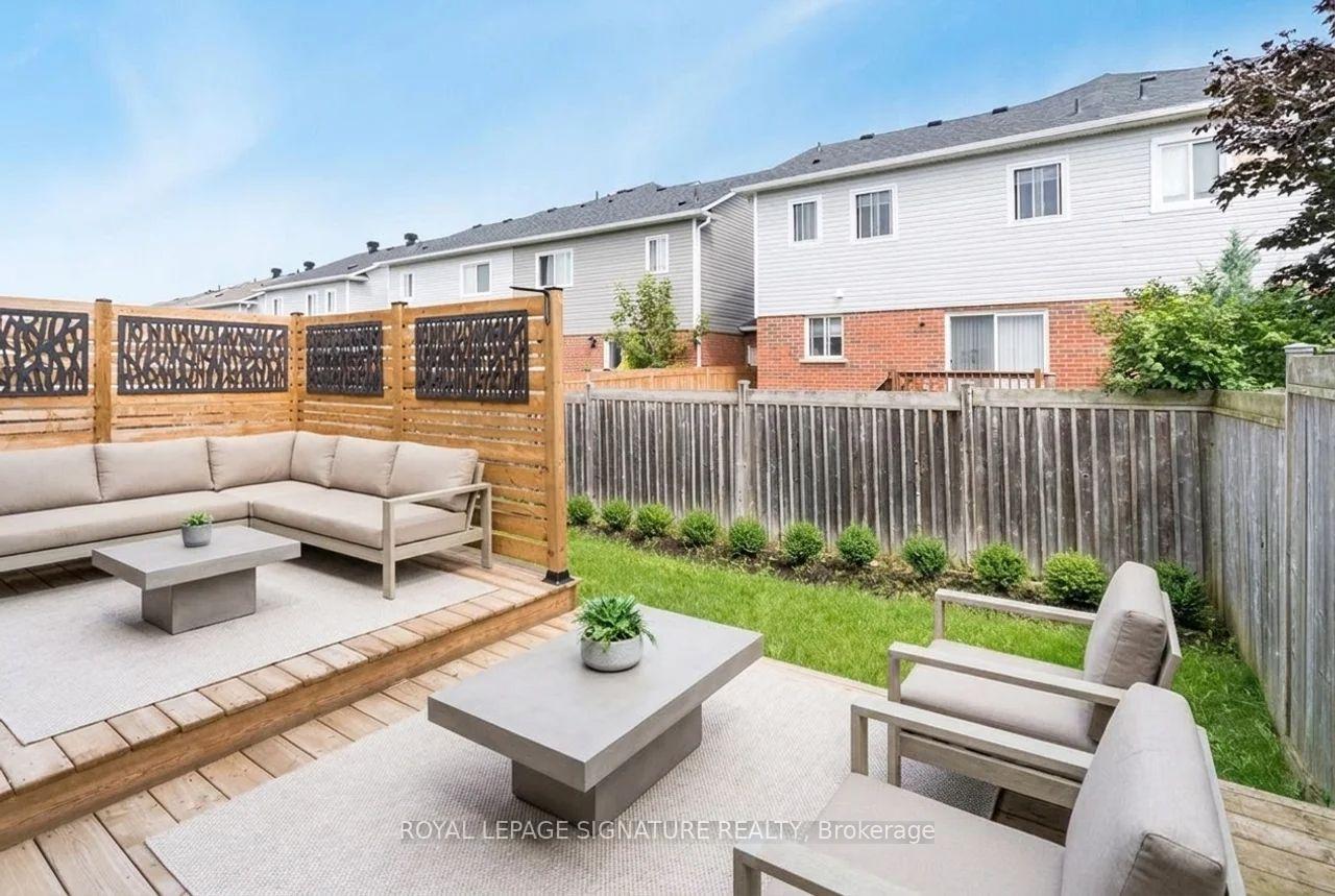 Photo 13 of 37 Succession Crescent, Barrie, Innis-Shore — HOMEH