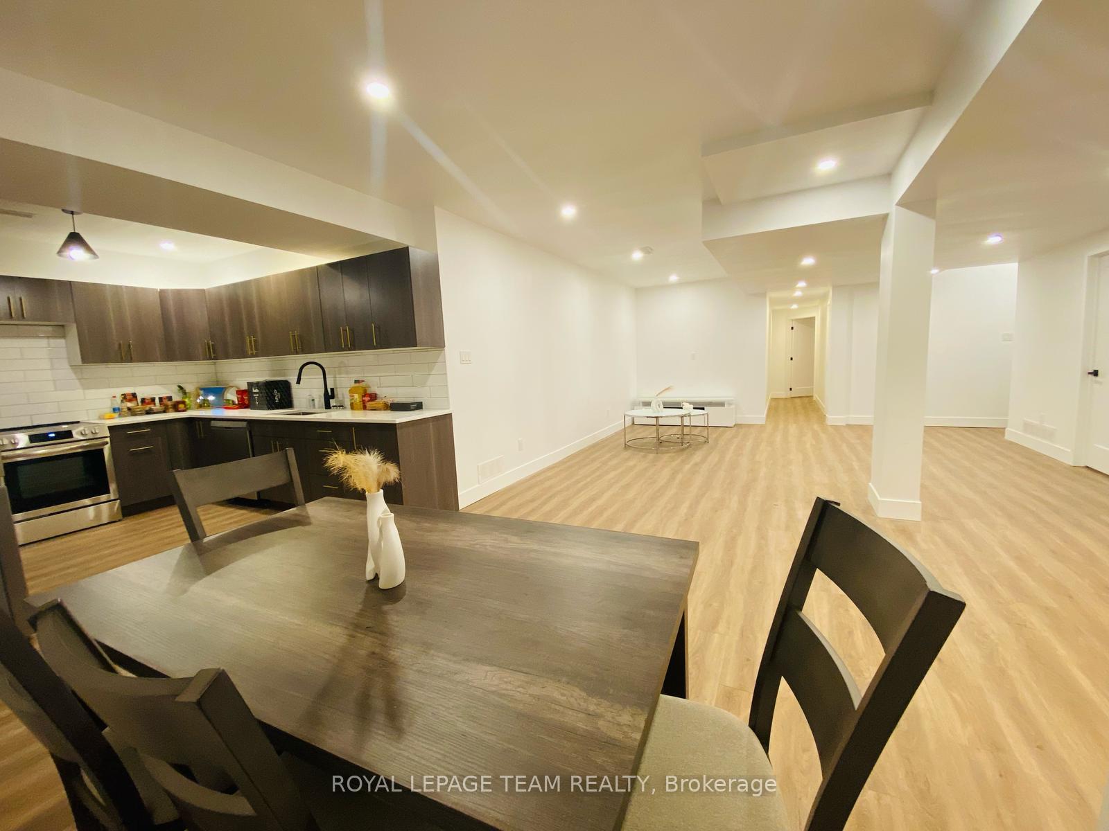 Photo 11 of Unit Bsmnt, 684 Fenwick Way, Ottawa, Barrhaven - Stonebridge — HOMEH