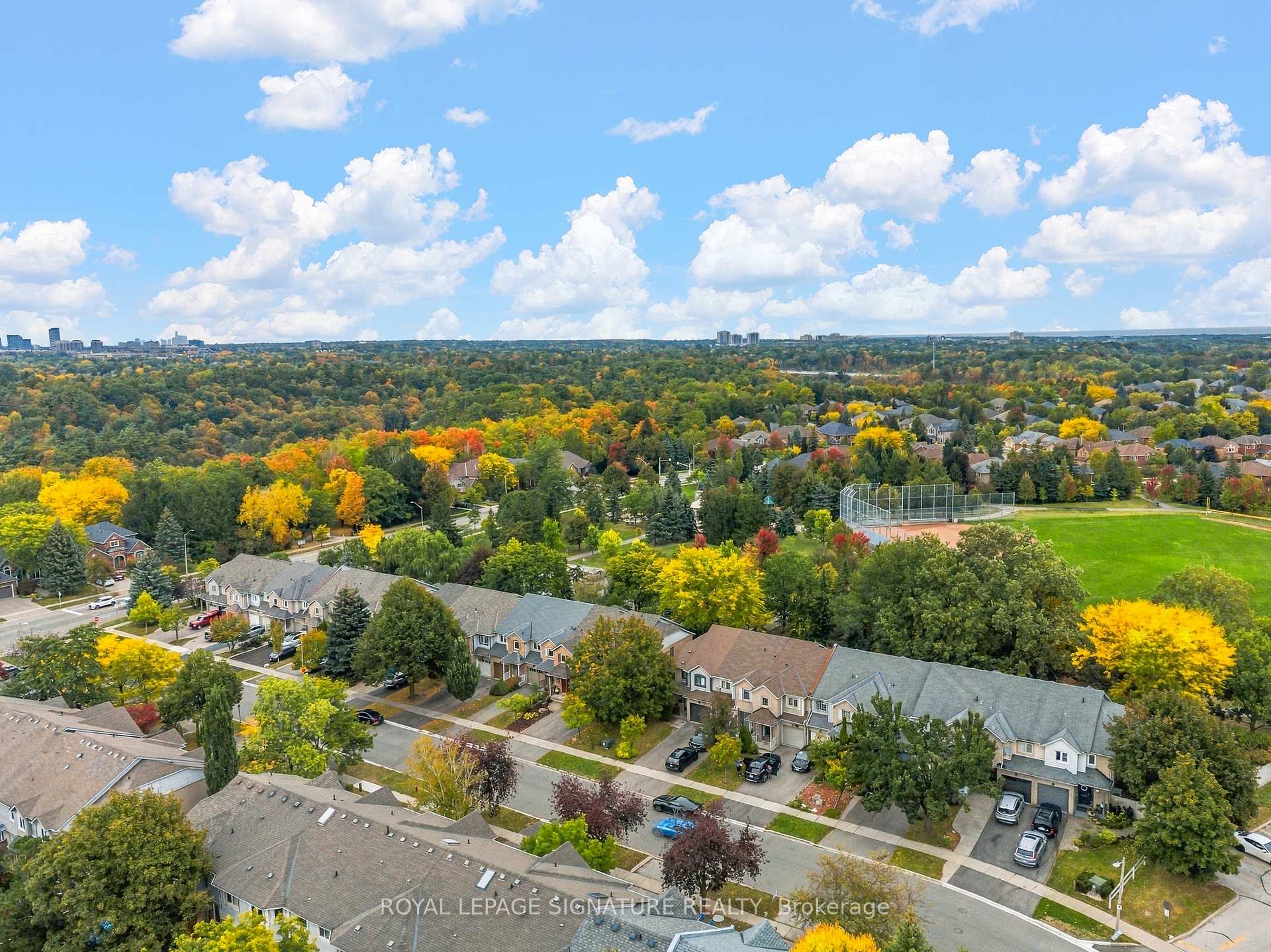 Photo 33 of 1152 Westview Terrace, Oakville, West Oak Trails — HOMEH