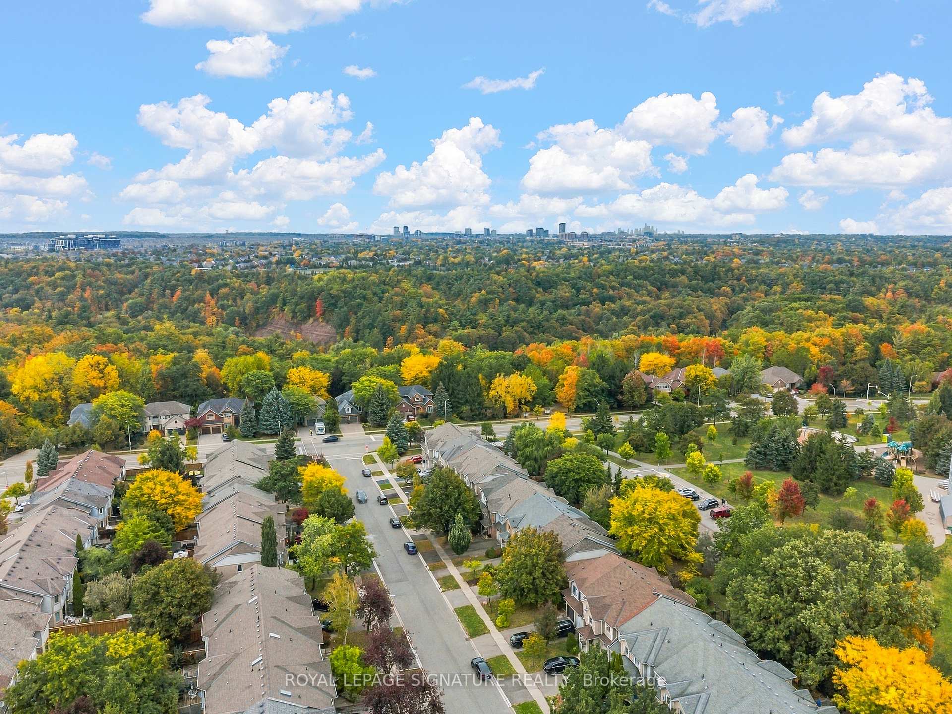 Photo 32 of 1152 Westview Terrace, Oakville, West Oak Trails — HOMEH