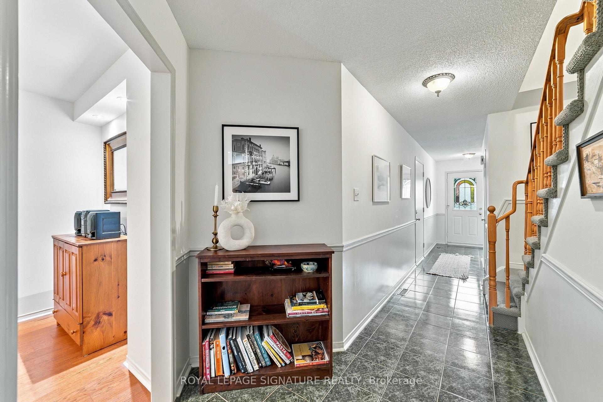Photo 8 of 1152 Westview Terrace, Oakville, West Oak Trails — HOMEH