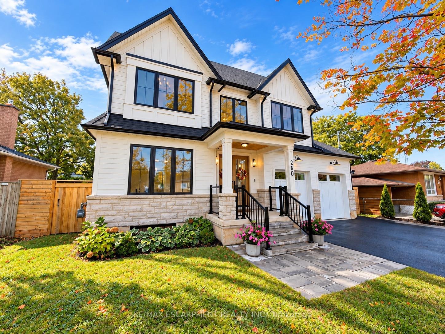 Photo 2 of 260 Kent Crescent, Burlington, Appleby — HOMEH