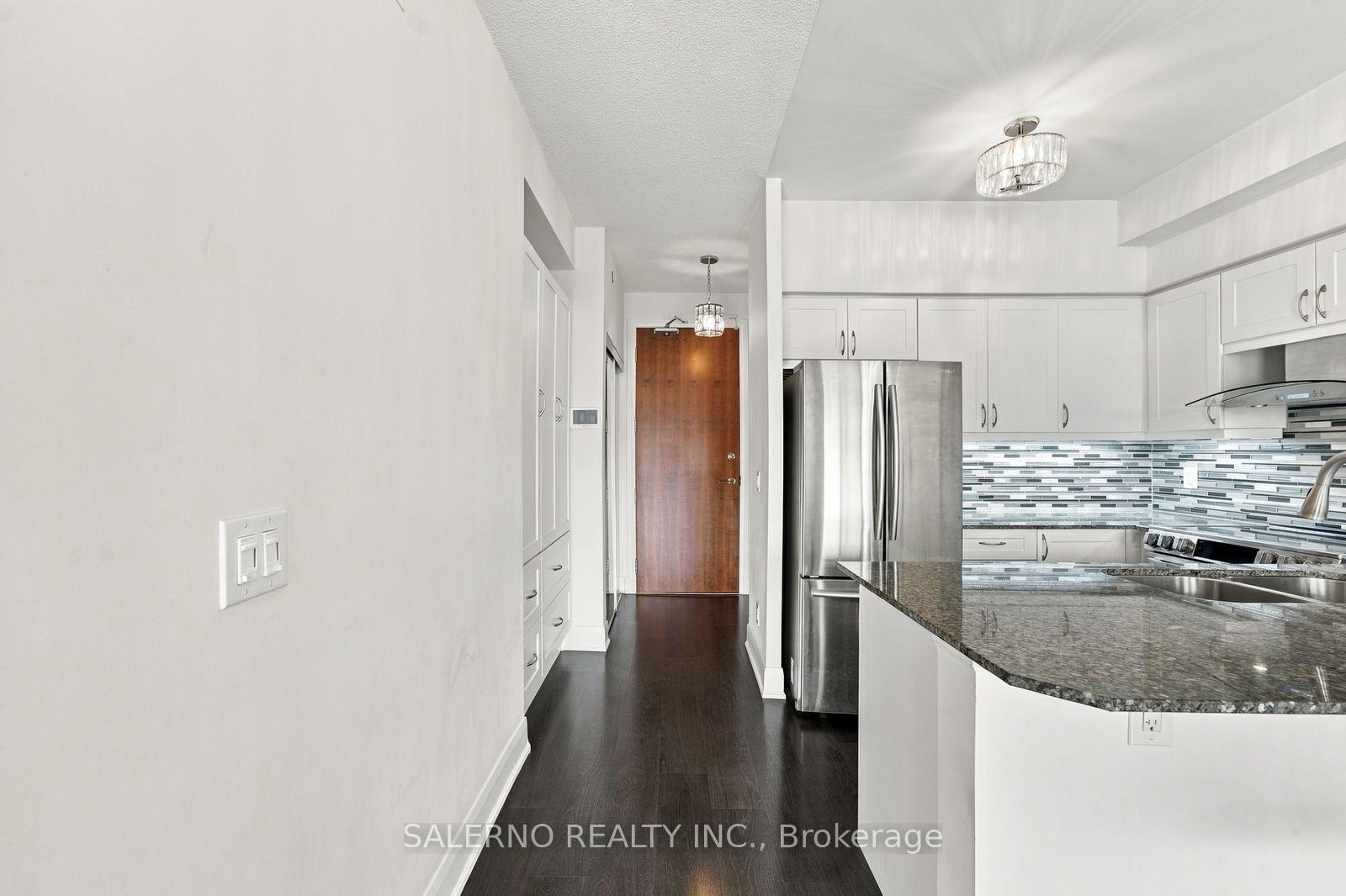 Photo 6 of Unit 319, 4700 Highway 7, Vaughan, East Woodbridge — HOMEH