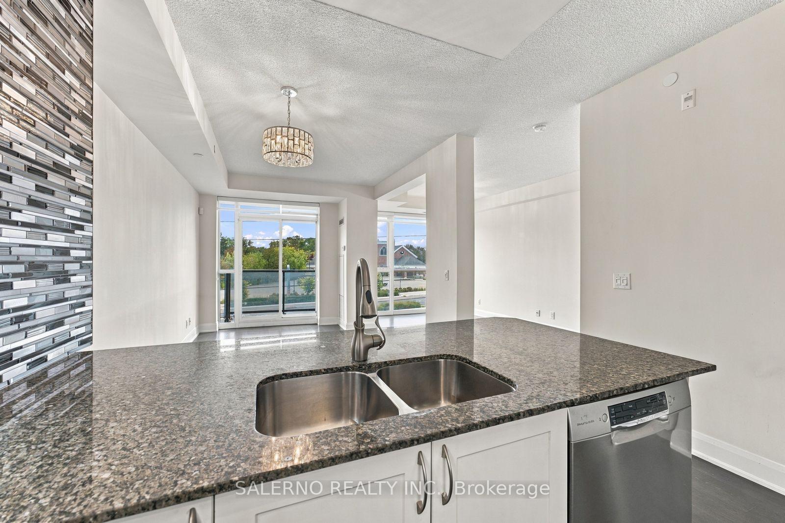 Photo 9 of Unit 319, 4700 Highway 7, Vaughan, East Woodbridge — HOMEH