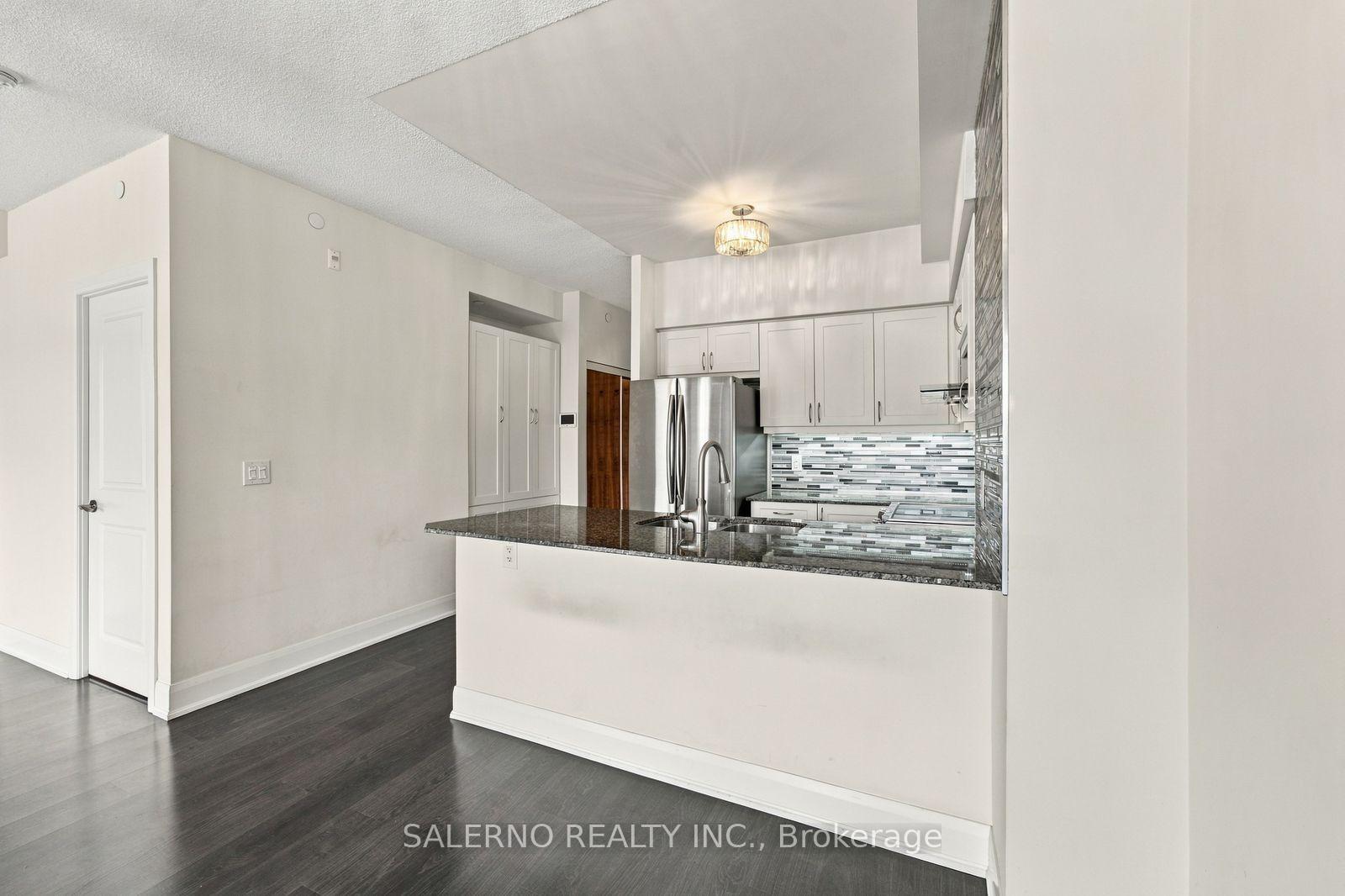 Photo 14 of Unit 319, 4700 Highway 7, Vaughan, East Woodbridge — HOMEH