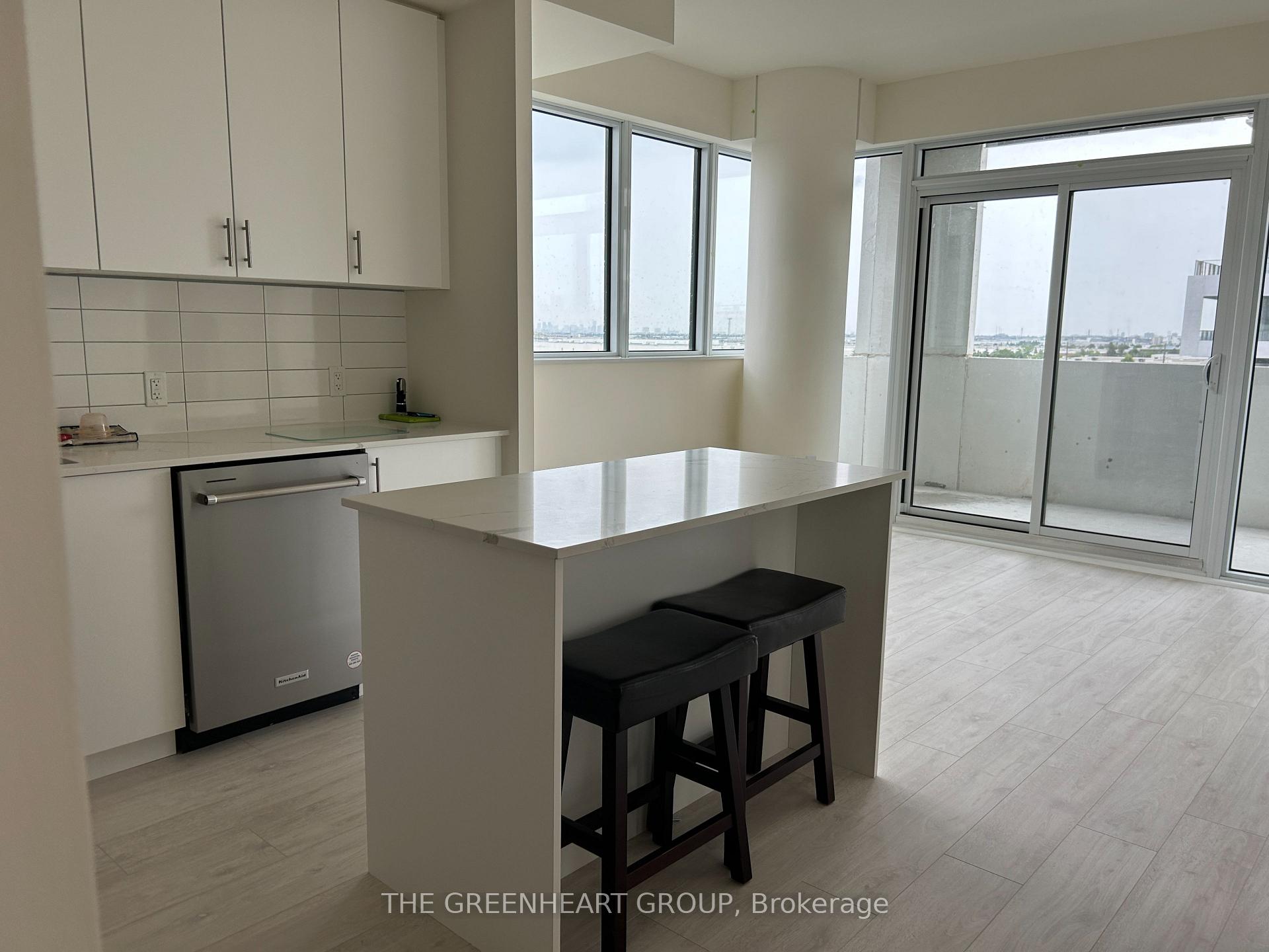 Photo 2 of Unit 503, 9000 Jane Street, Vaughan, Concord — HOMEH