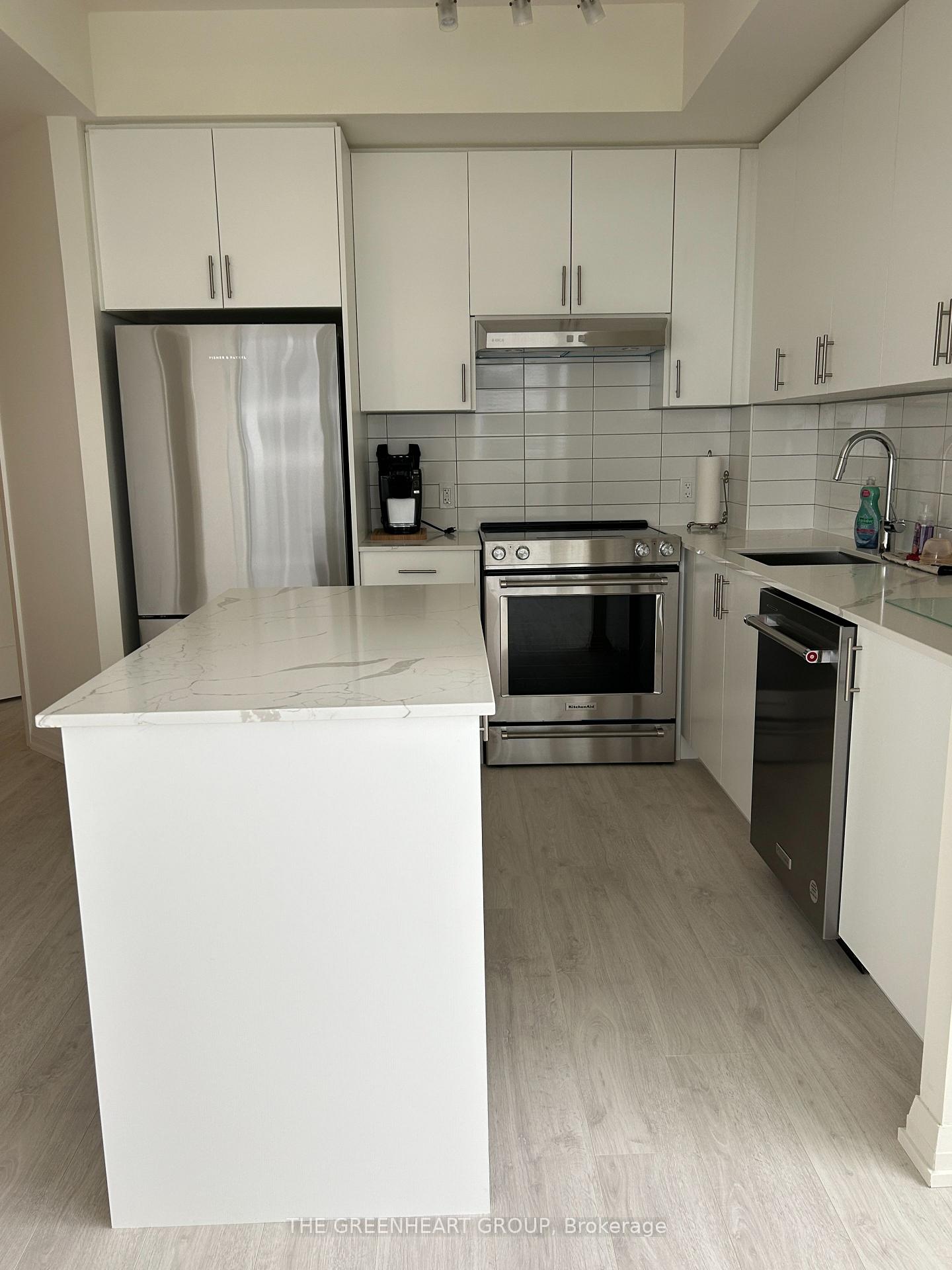 Photo 3 of Unit 503, 9000 Jane Street, Vaughan, Concord — HOMEH