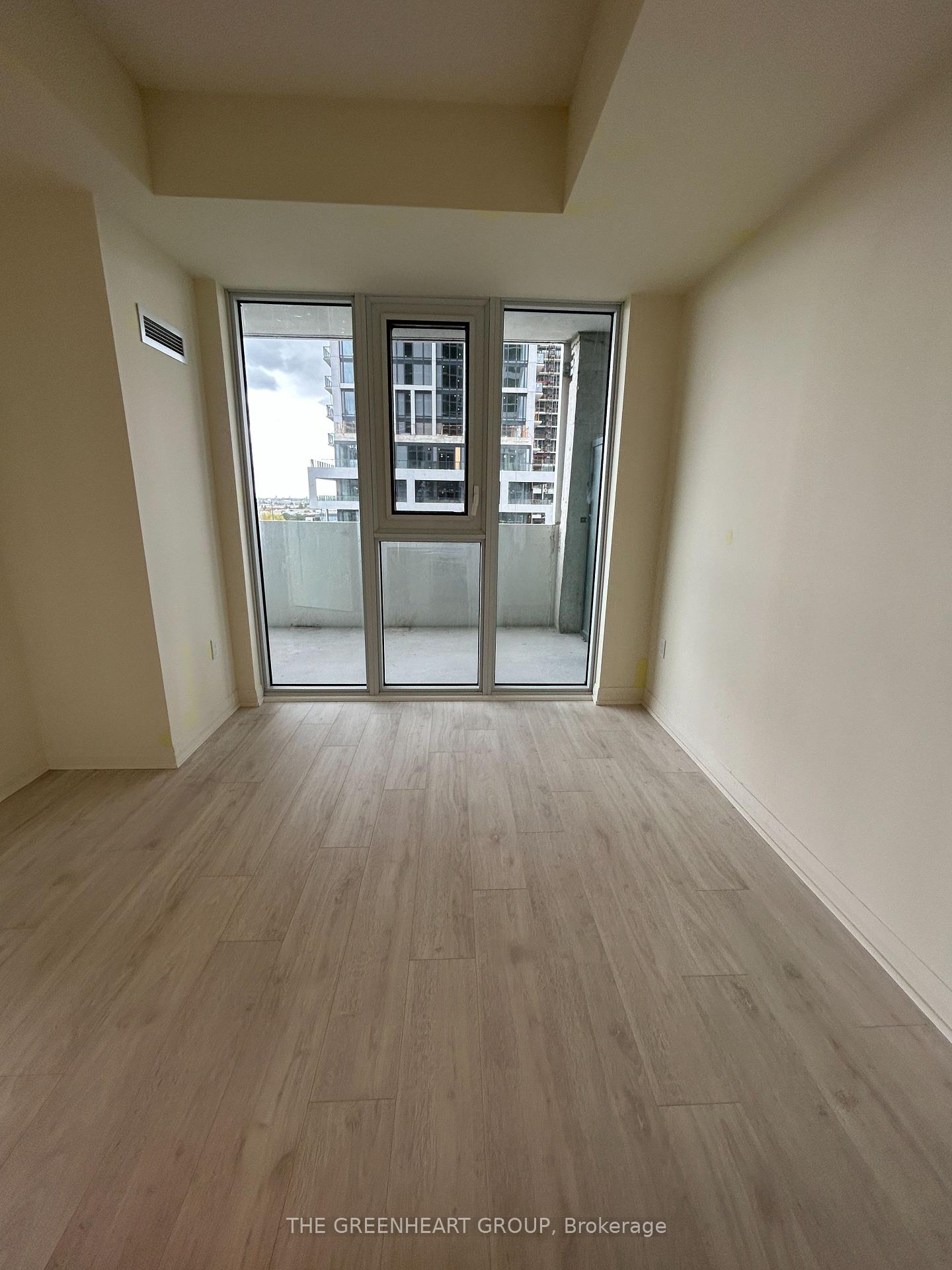 Photo 4 of Unit 503, 9000 Jane Street, Vaughan, Concord — HOMEH