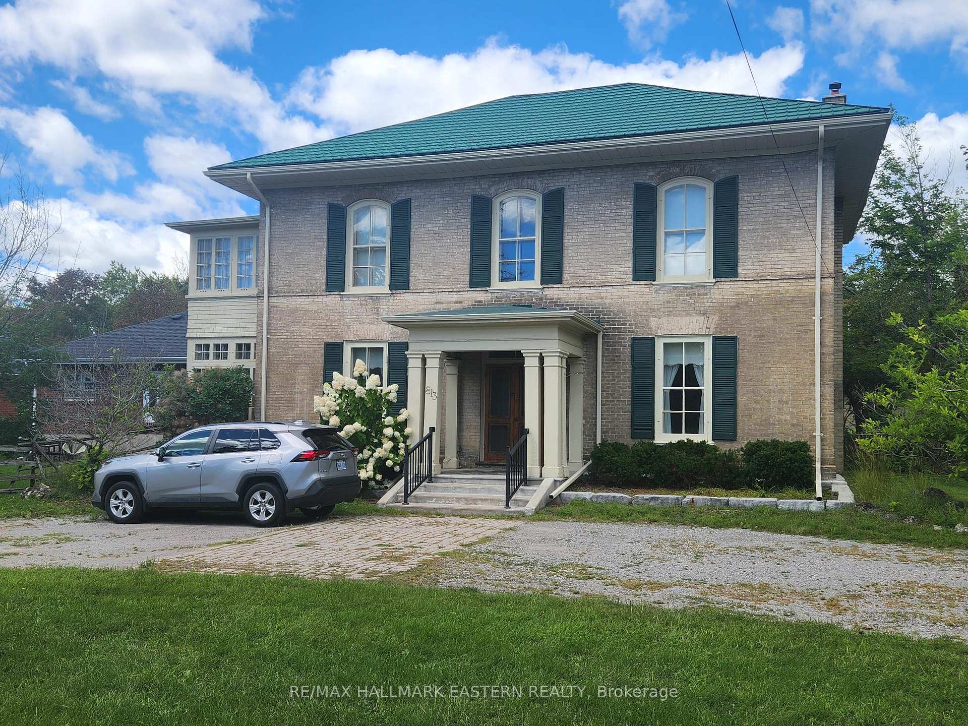 Photo of 813 Water Street