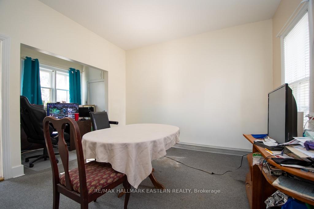 Photo 43 of 813 Water Street, Peterborough, Northcrest Ward 5 — HOMEH