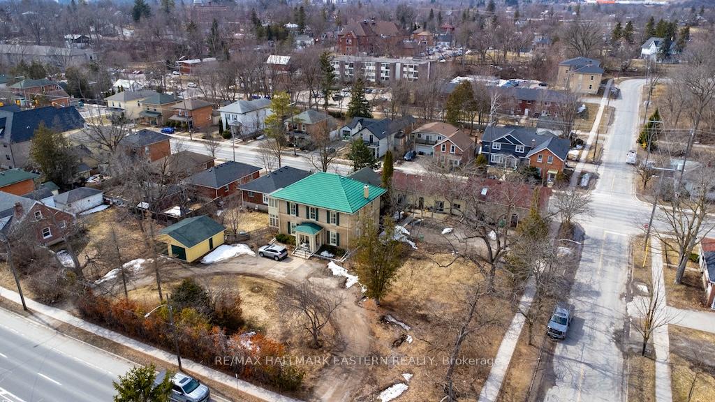 Photo 48 of 813 Water Street, Peterborough, Northcrest Ward 5 — HOMEH