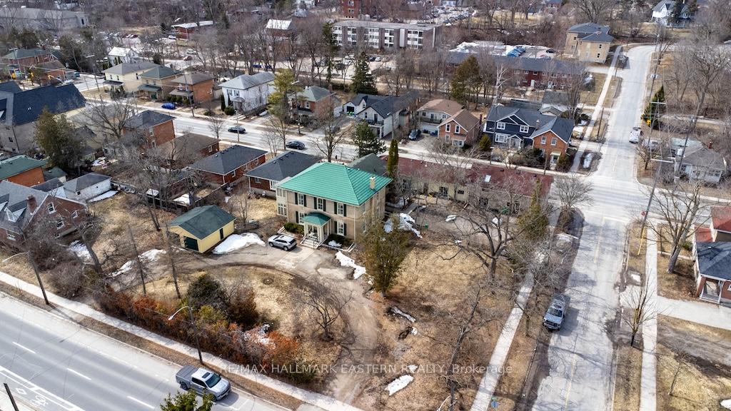 Photo 49 of 813 Water Street, Peterborough, Northcrest Ward 5 — HOMEH
