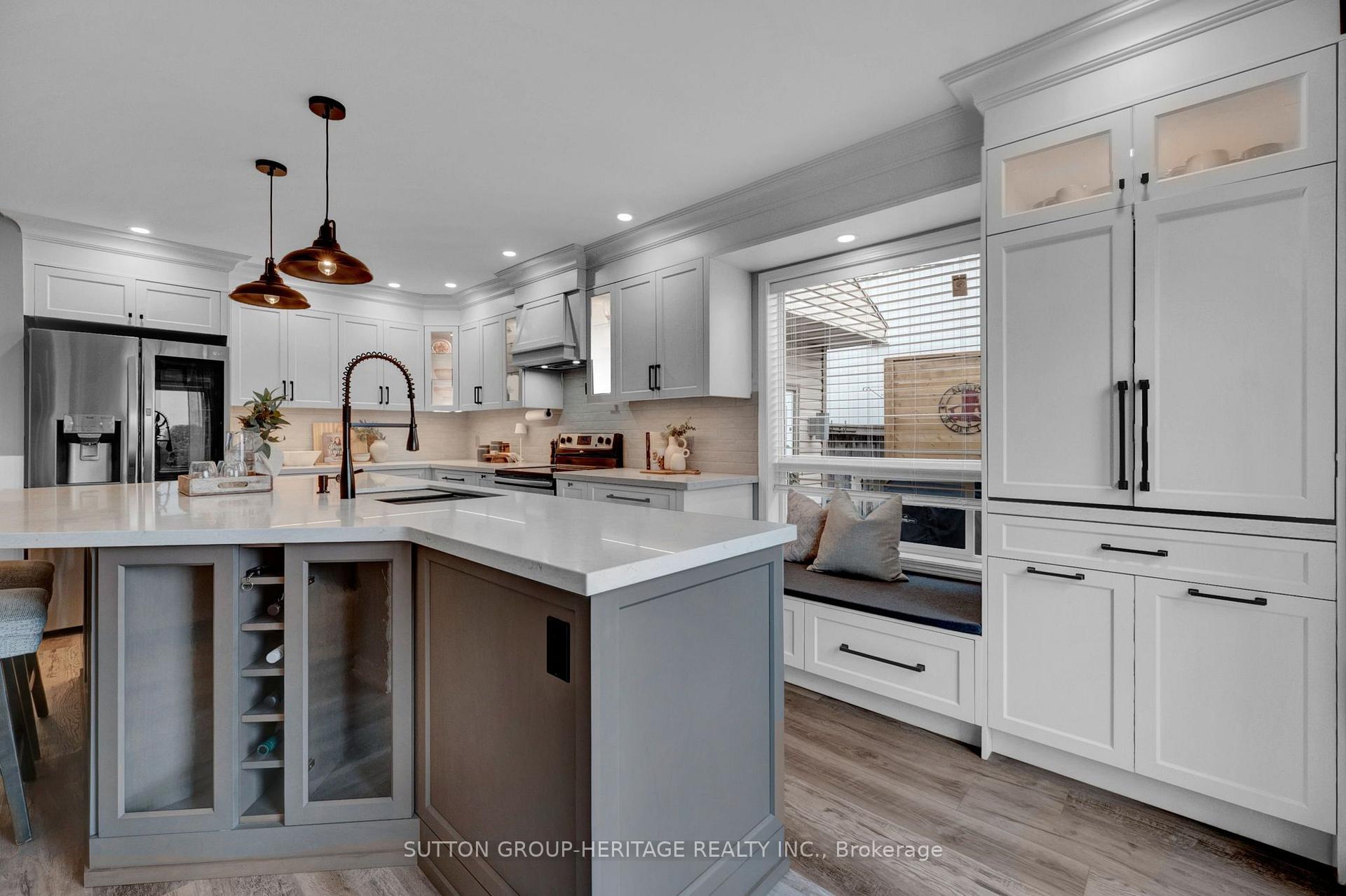 Photo 15 of 1318 Meath Drive, Oshawa, Pinecrest — HOMEH