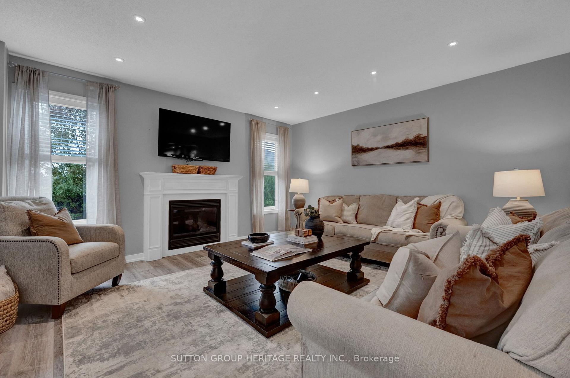 Photo 16 of 1318 Meath Drive, Oshawa, Pinecrest — HOMEH