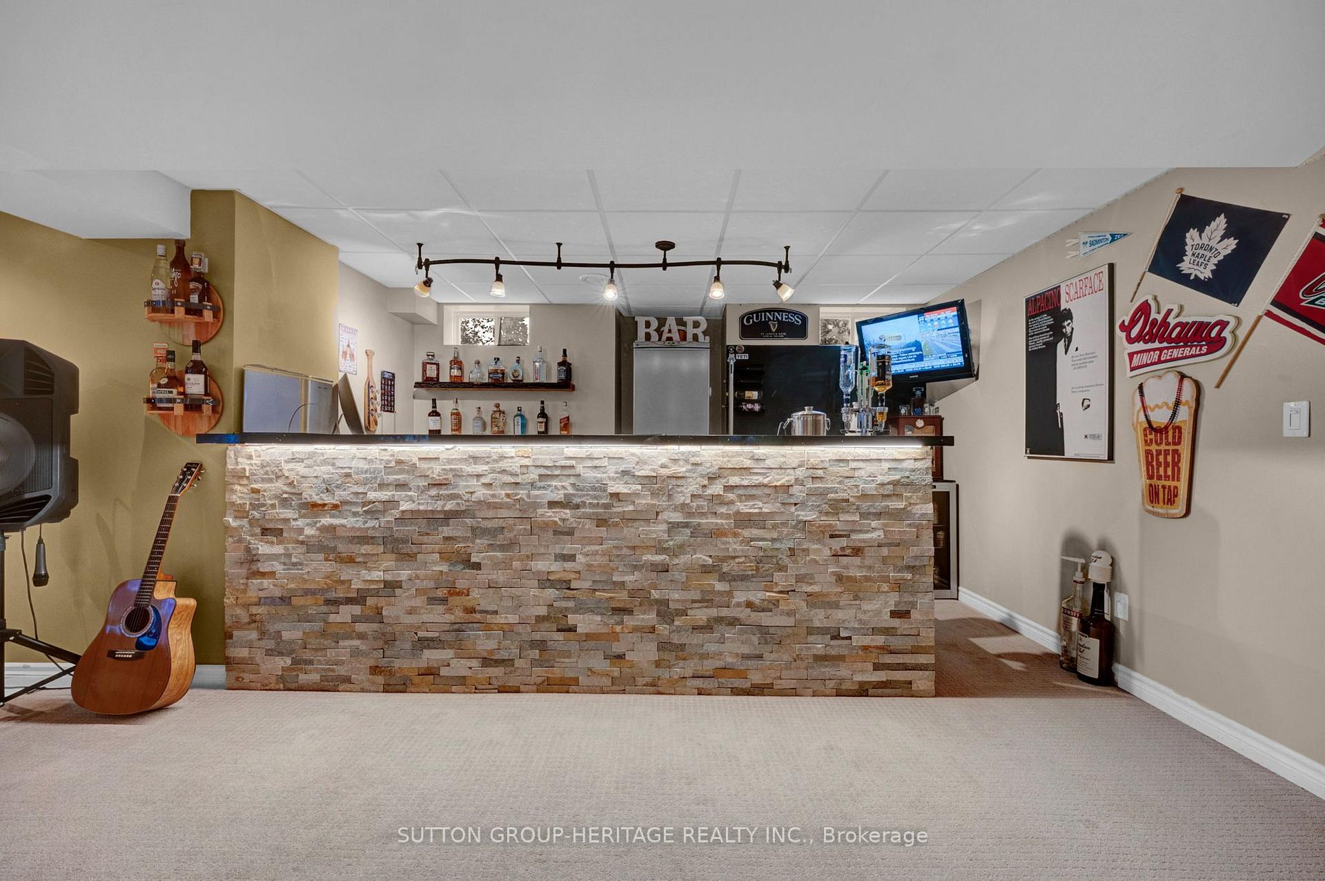 Photo 37 of 1318 Meath Drive, Oshawa, Pinecrest — HOMEH