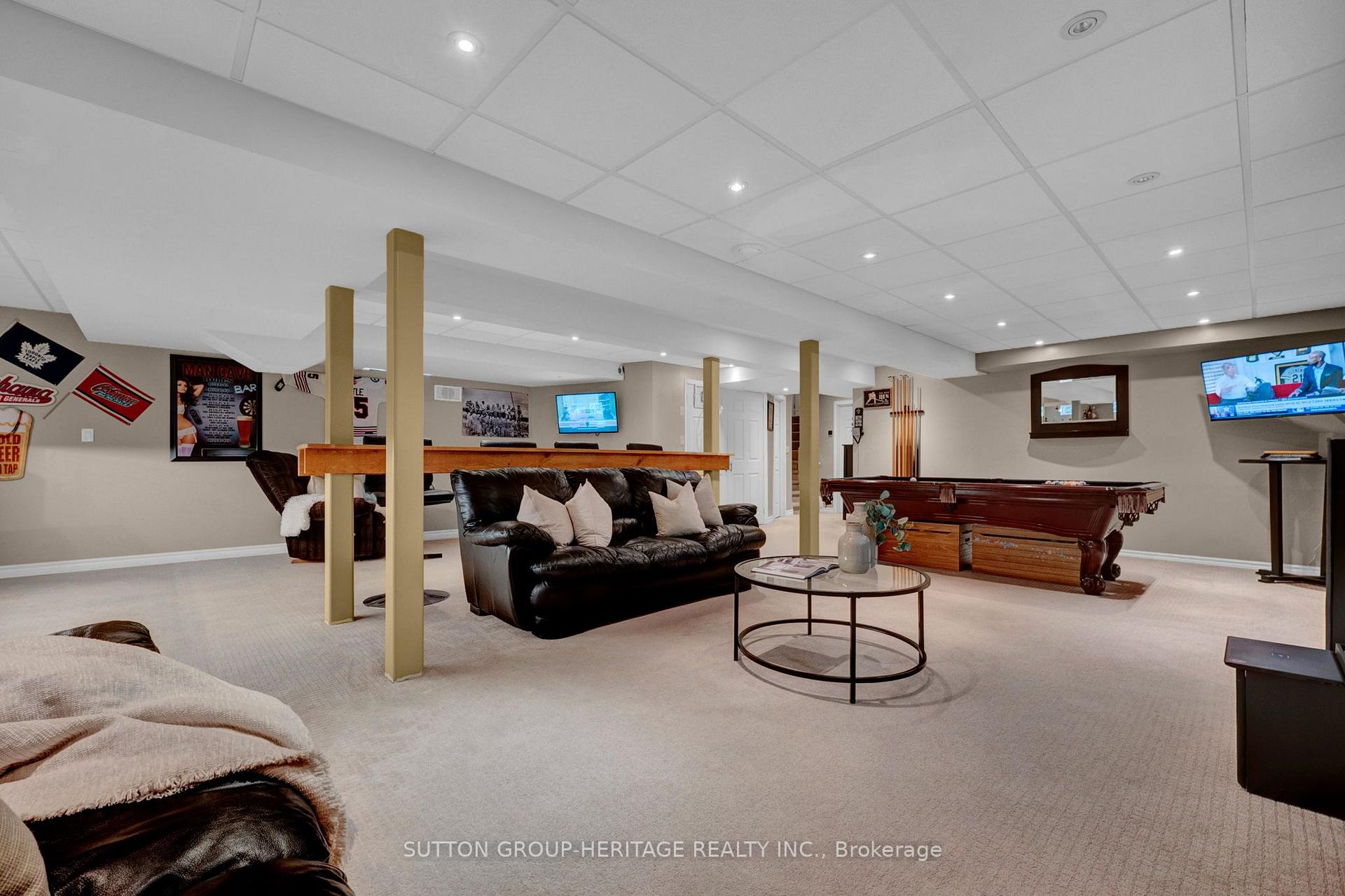 Photo 38 of 1318 Meath Drive, Oshawa, Pinecrest — HOMEH