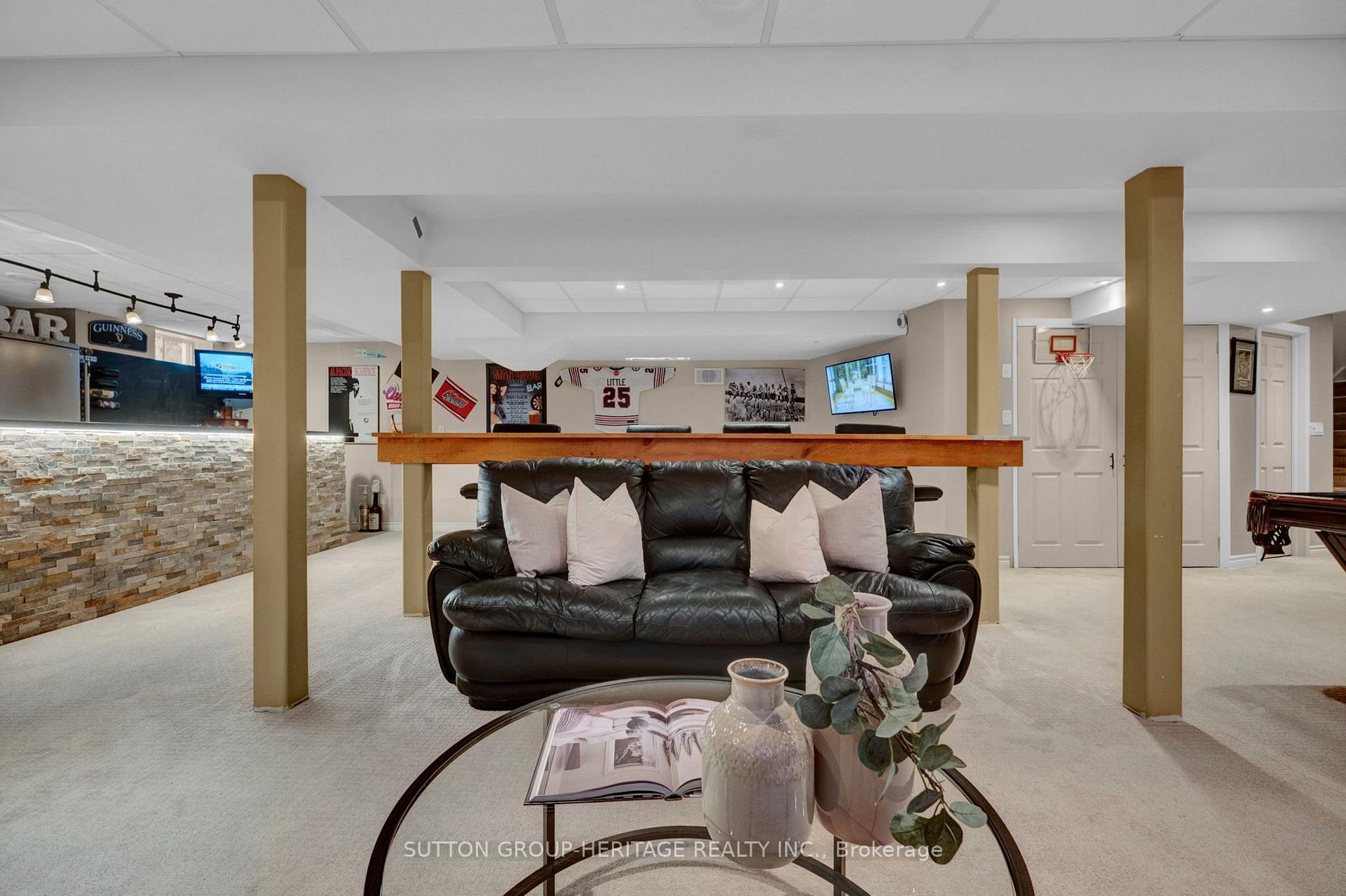 Photo 42 of 1318 Meath Drive, Oshawa, Pinecrest — HOMEH