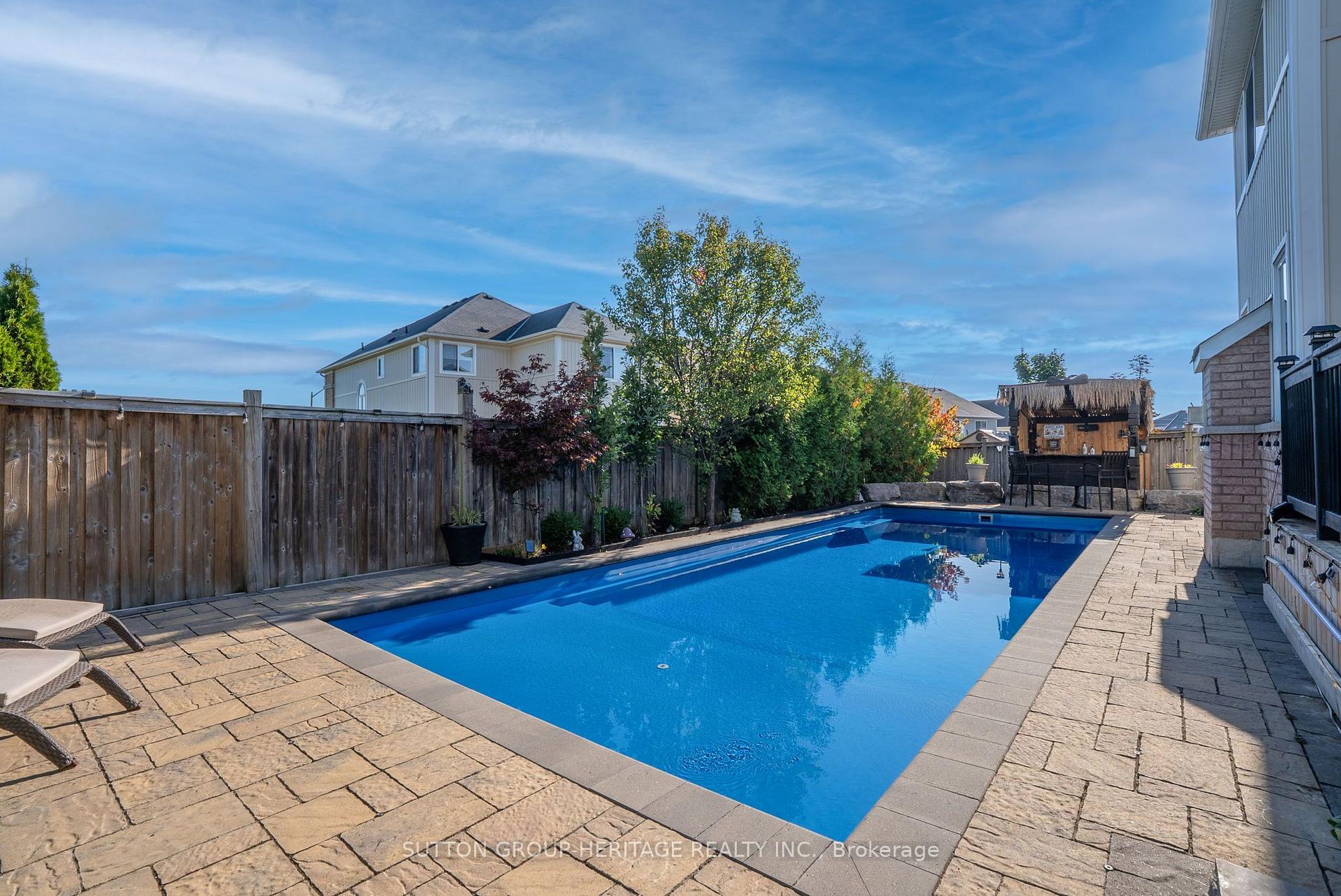 Photo 43 of 1318 Meath Drive, Oshawa, Pinecrest — HOMEH