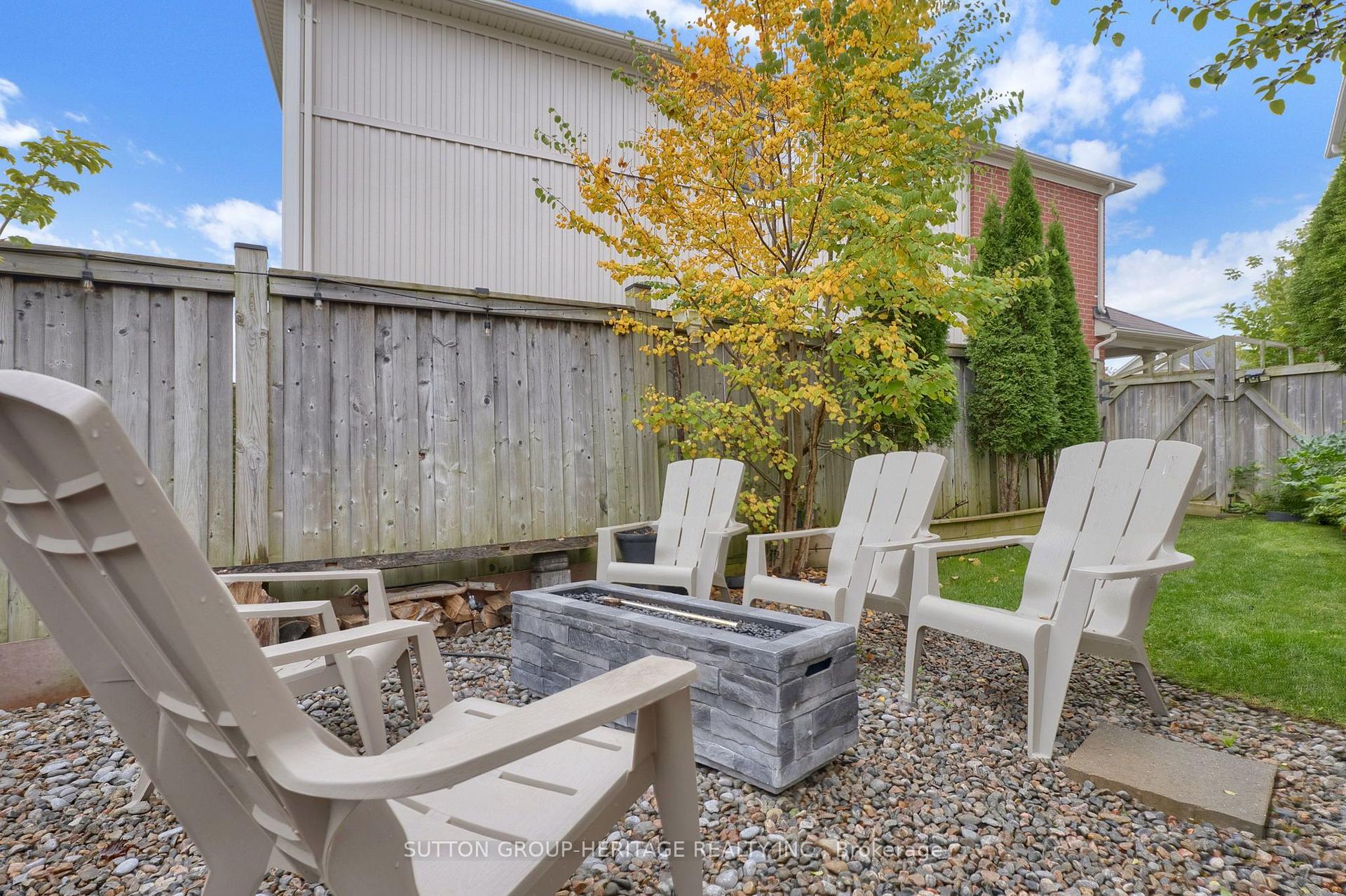 Photo 51 of 1318 Meath Drive, Oshawa, Pinecrest — HOMEH