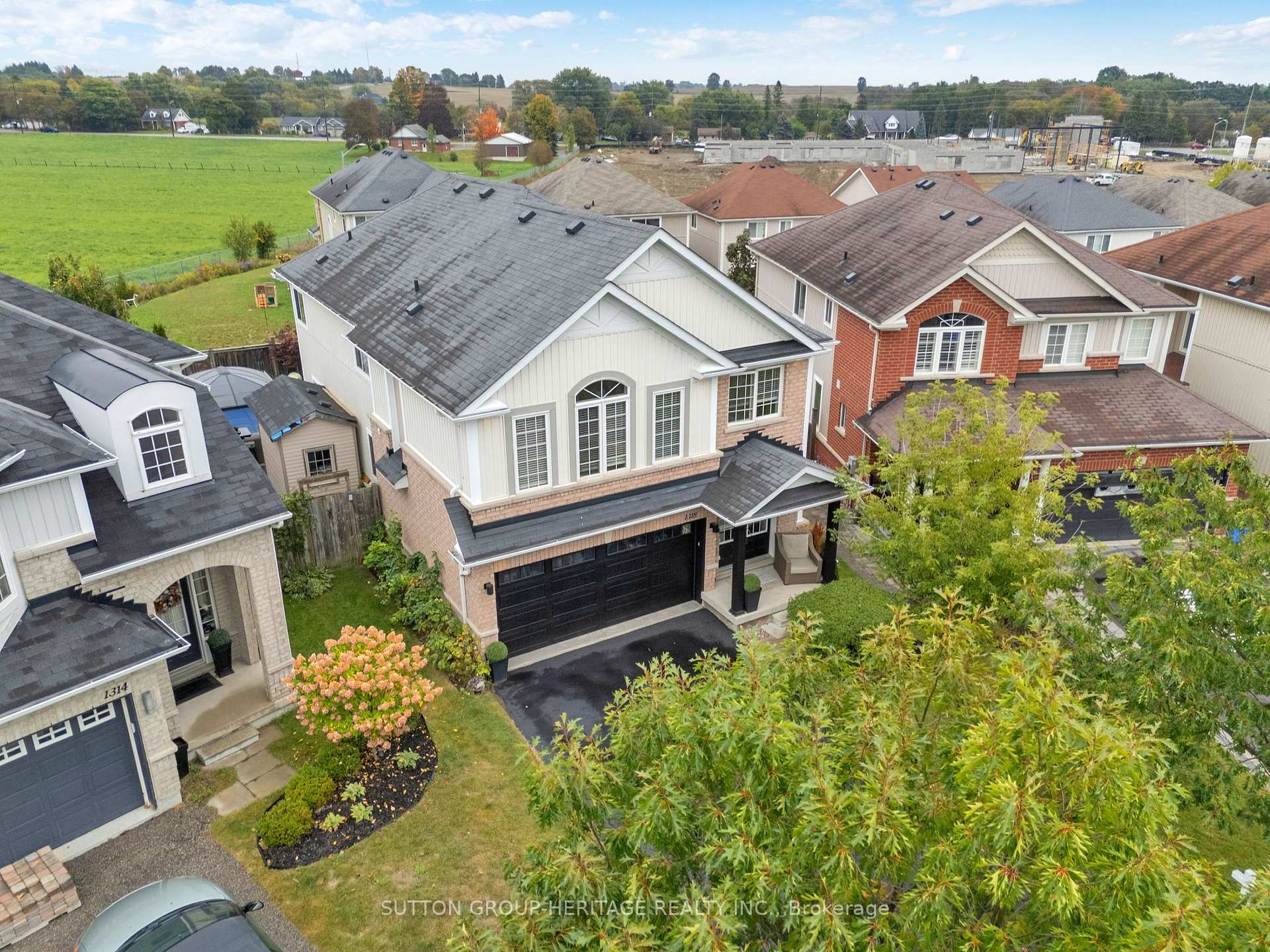 Photo 53 of 1318 Meath Drive, Oshawa, Pinecrest — HOMEH