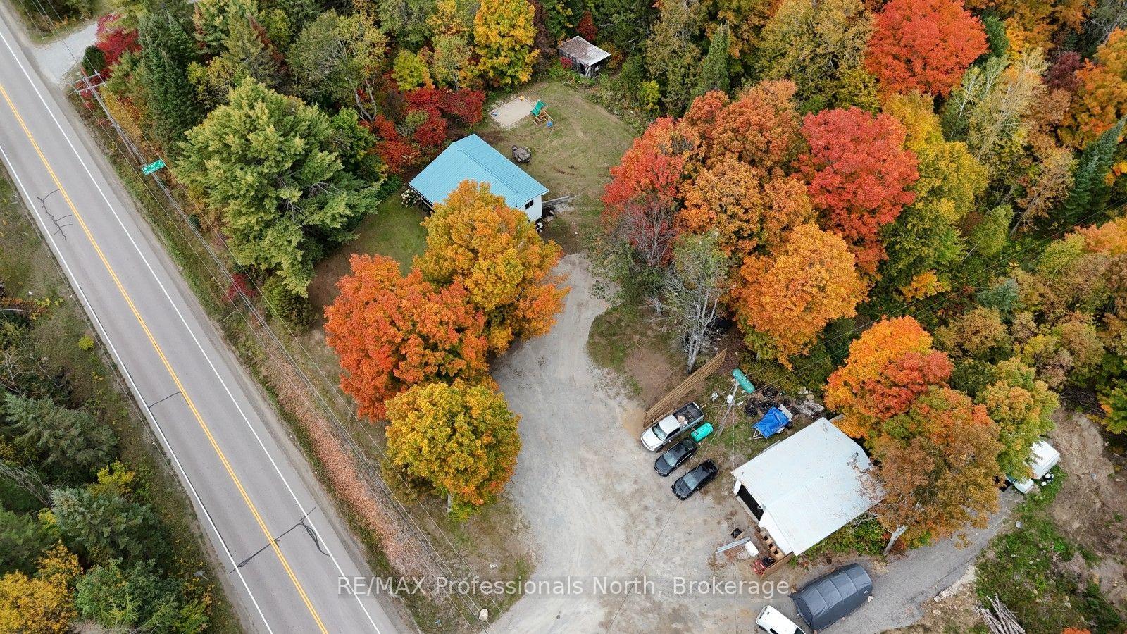 Photo 5 of 10417 County Road 503, Highlands East, Glamorgan — HOMEH