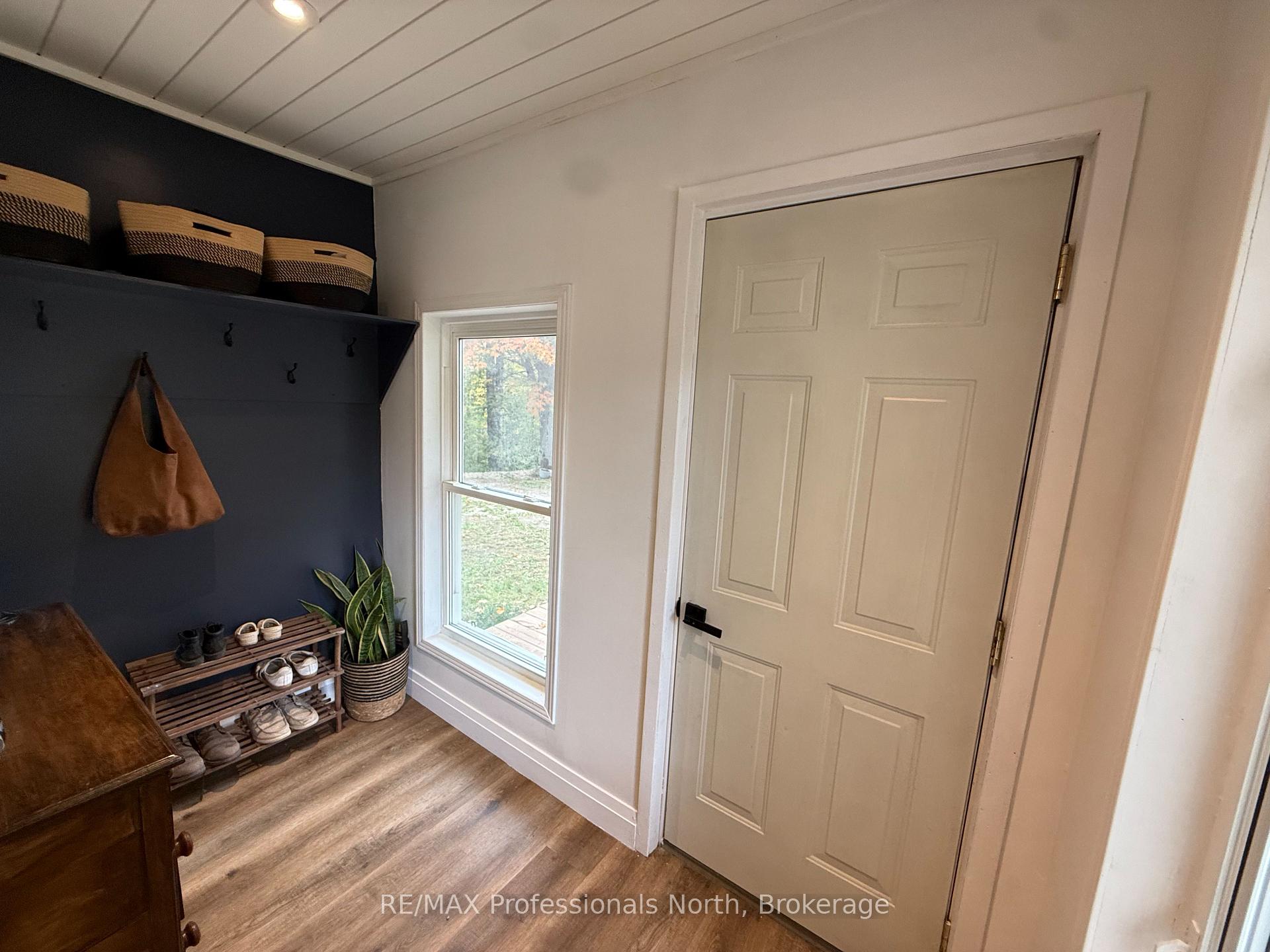 Photo 8 of 10417 County Road 503, Highlands East, Glamorgan — HOMEH
