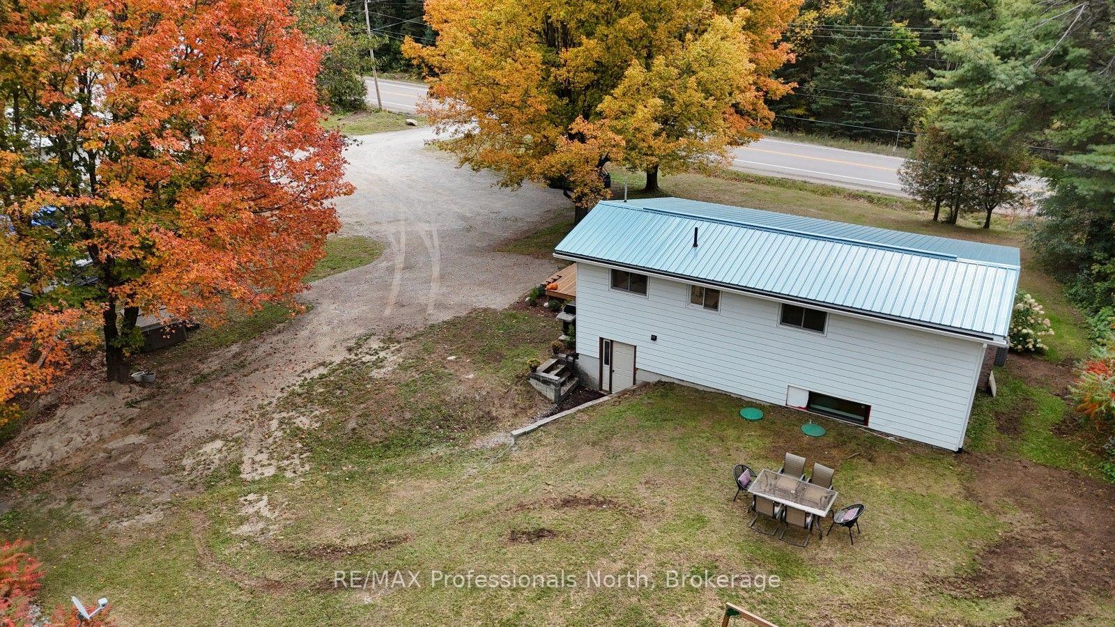 Photo 26 of 10417 County Road 503, Highlands East, Glamorgan — HOMEH