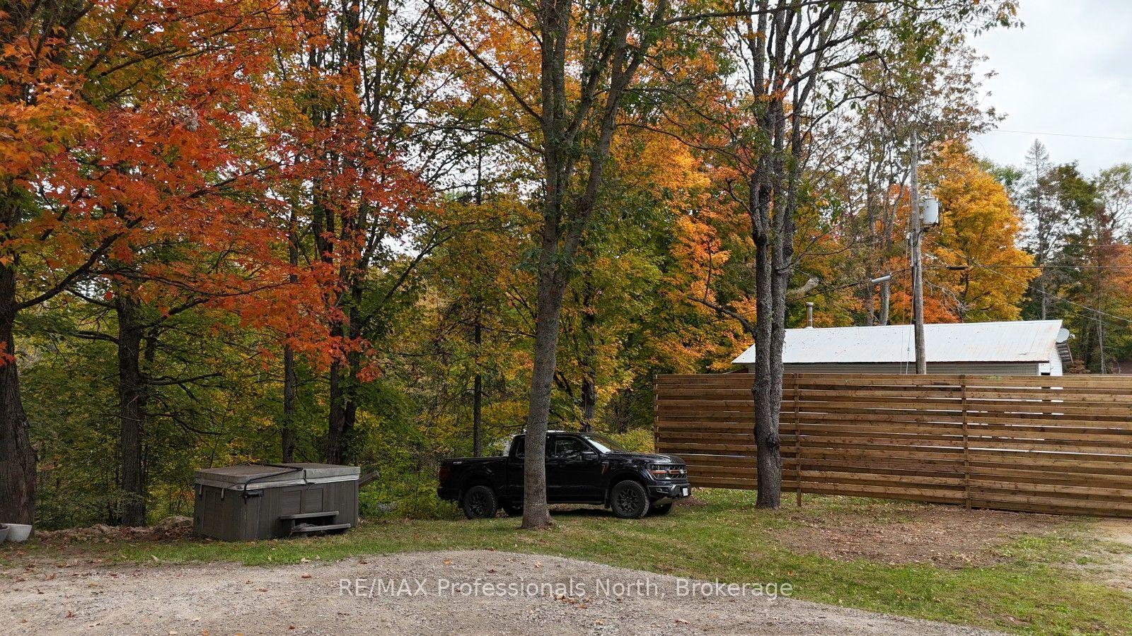 Photo 28 of 10417 County Road 503, Highlands East, Glamorgan — HOMEH