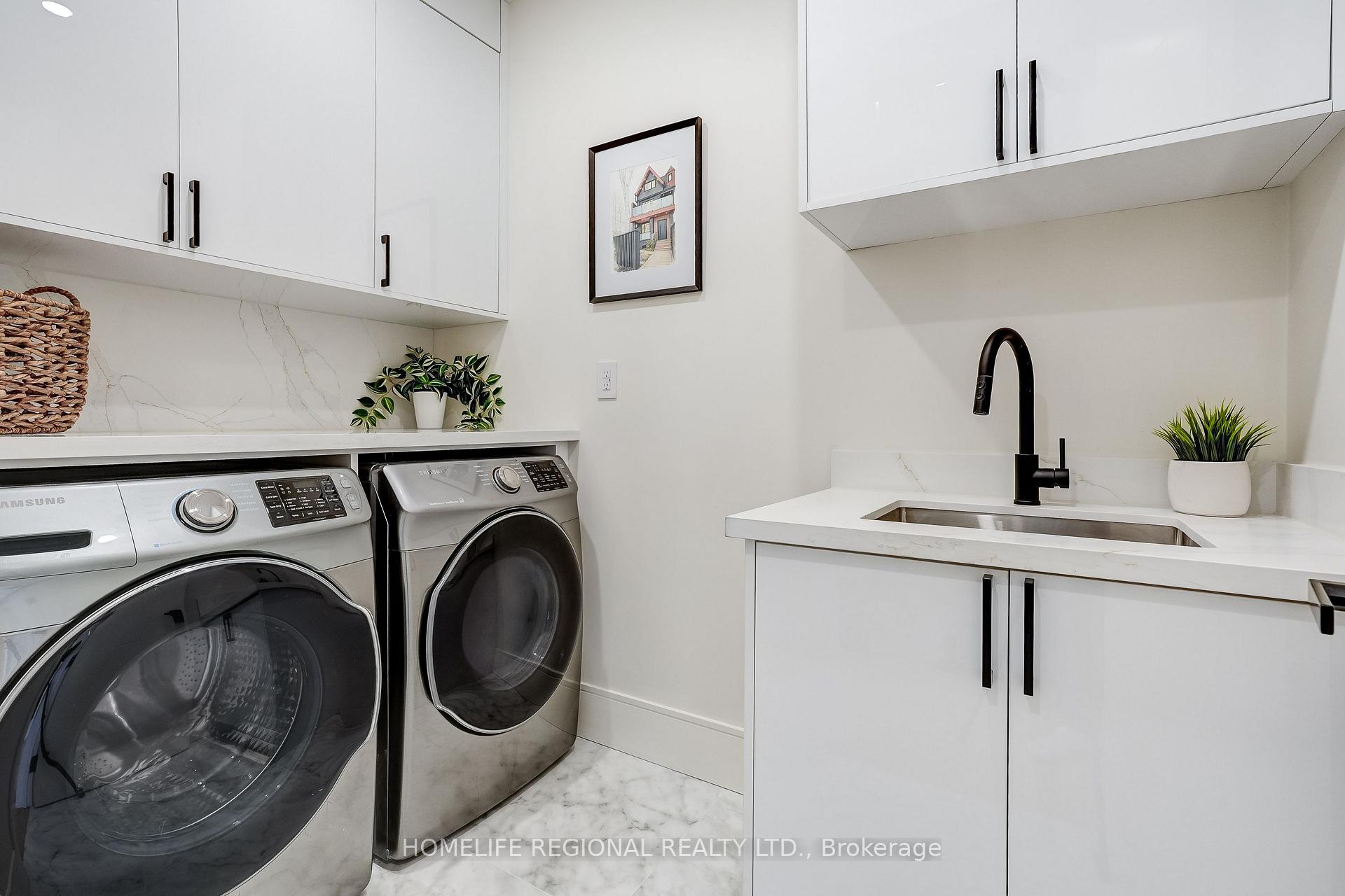 Photo 20 of 12 Macdonell Avenue, Toronto, Roncesvalles — HOMEH