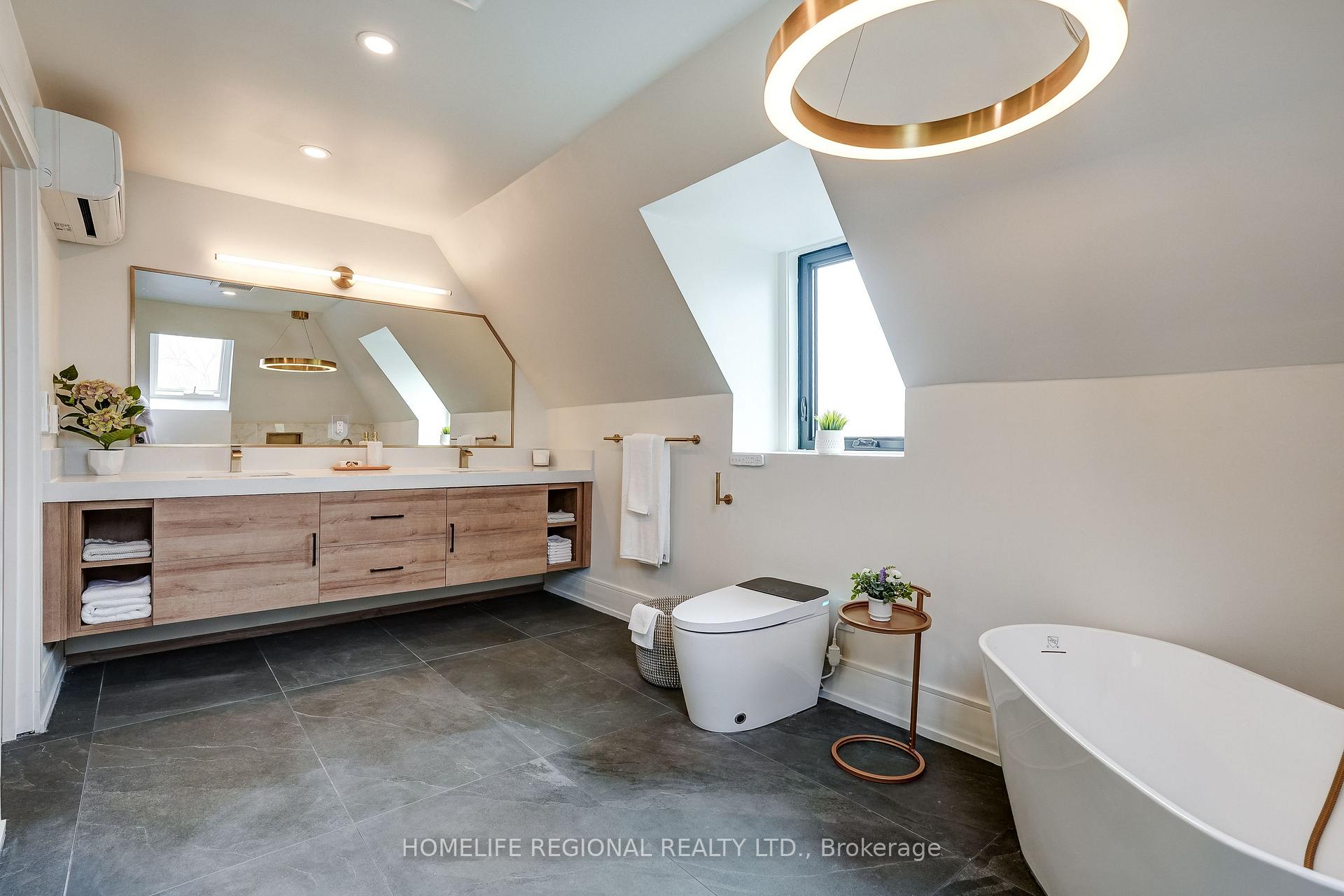 Photo 31 of 12 Macdonell Avenue, Toronto, Roncesvalles — HOMEH