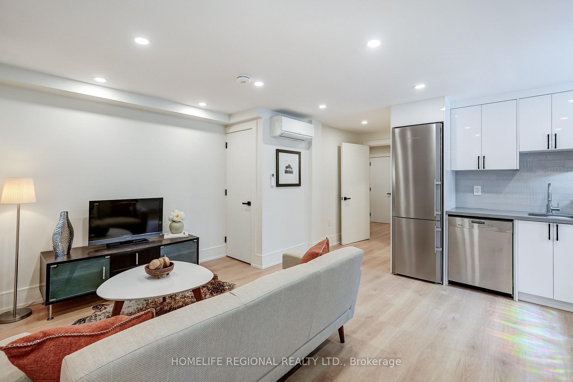 Photo 36 of 12 Macdonell Avenue, Toronto, Roncesvalles — HOMEH