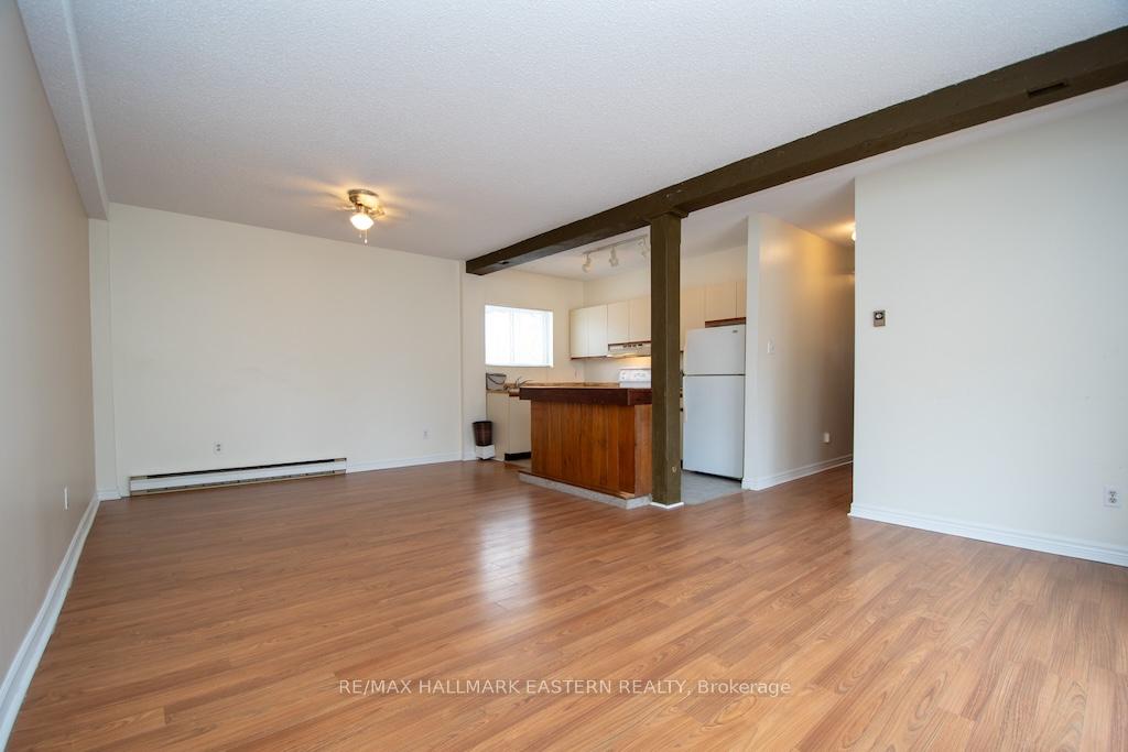 Photo 19 of 11 Argyle Street, Peterborough, Northcrest Ward 5 — HOMEH