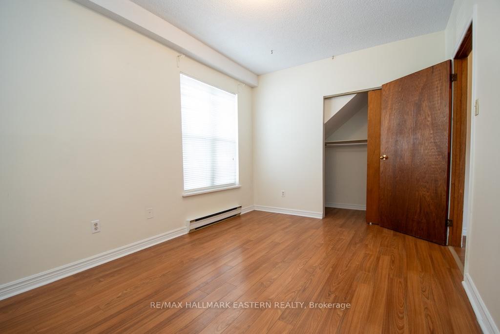 Photo 26 of 11 Argyle Street, Peterborough, Northcrest Ward 5 — HOMEH