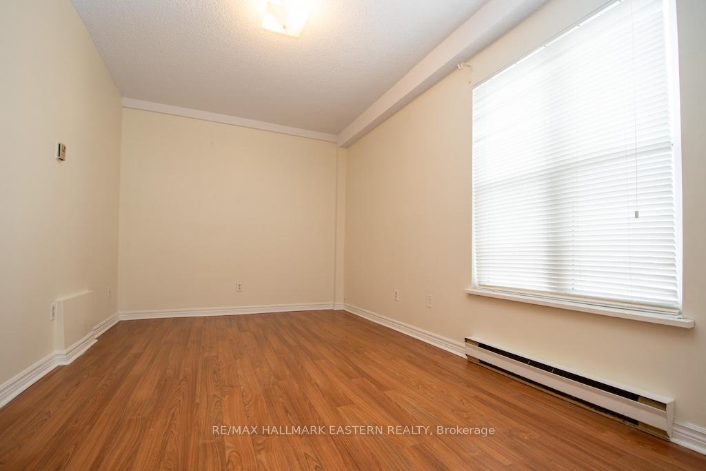 Photo 27 of 11 Argyle Street, Peterborough, Northcrest Ward 5 — HOMEH